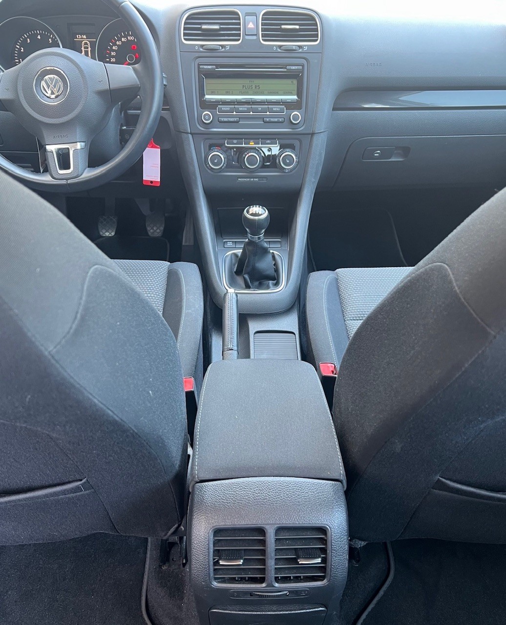 VW Golf 1.4 TSI Trendline-image-11