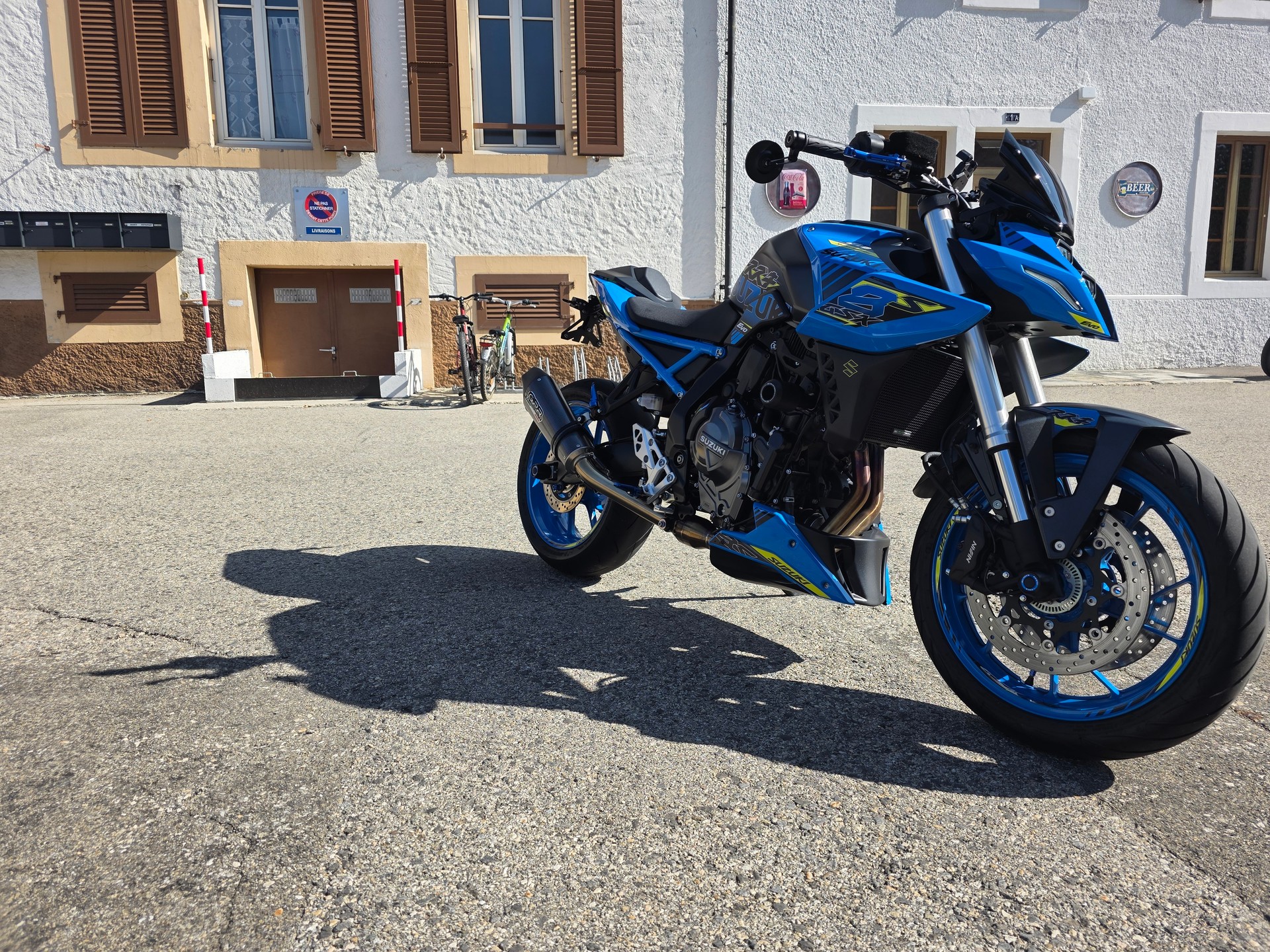 SUZUKI GSX-8S-image-5