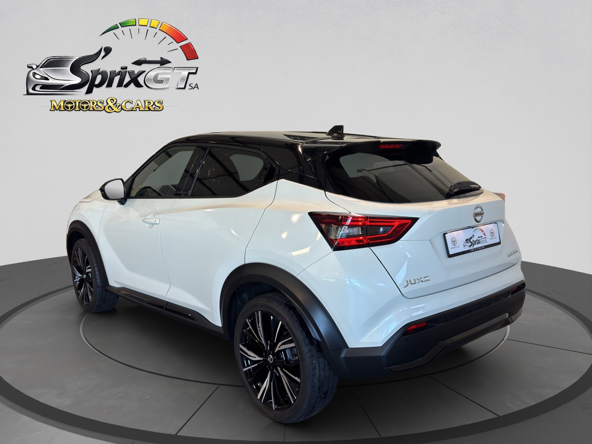 NISSAN Juke 1.0 DIG-T N-Design DCT-showroom-element-2