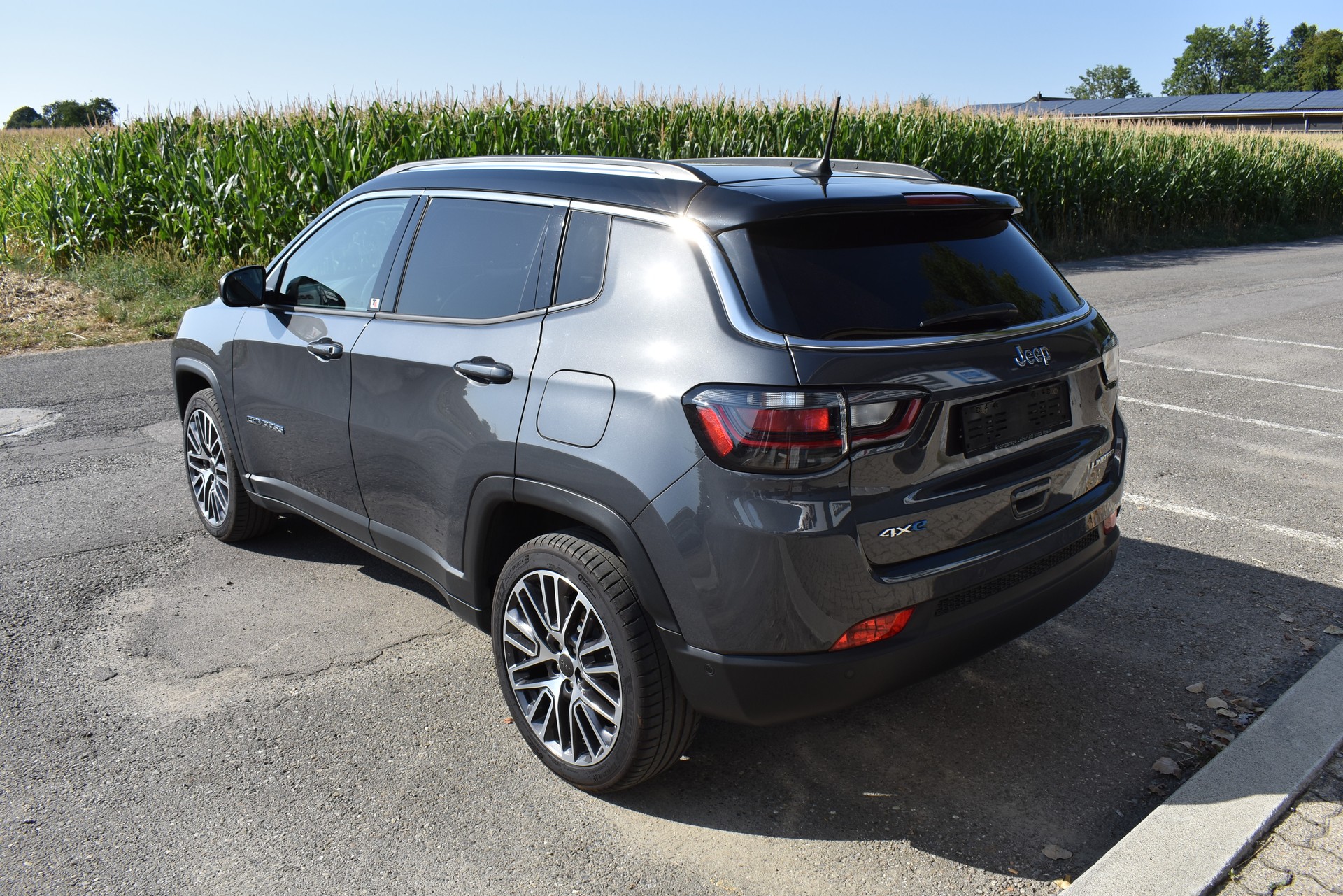 JEEP Compass 1.3 T PHEV Limited Plus AWD-image-5