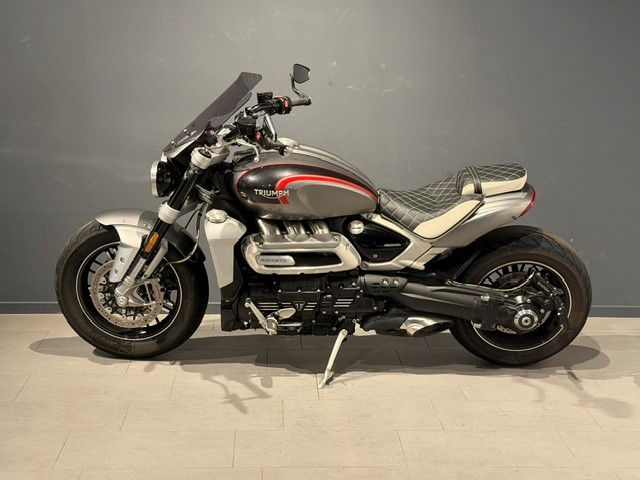 TRIUMPH Rocket 3 GT-showroom-element-3