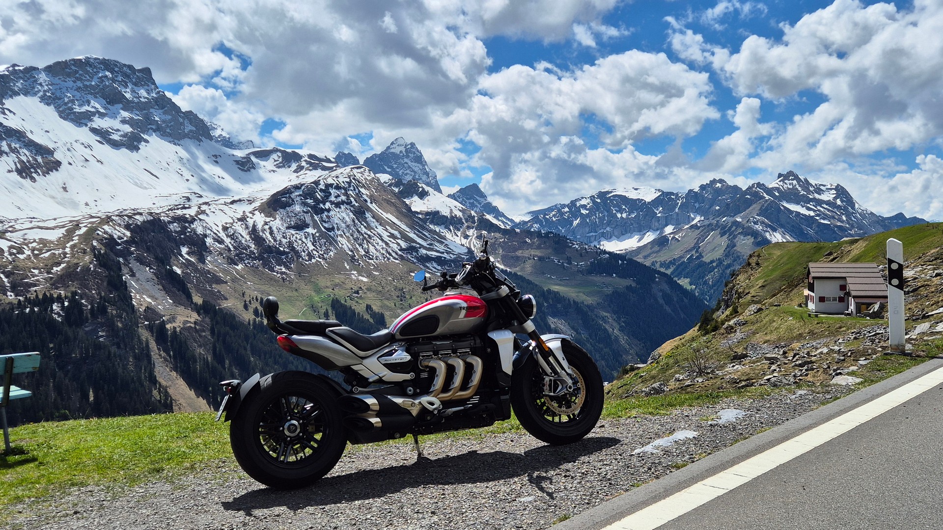TRIUMPH Rocket 3 R-image-1