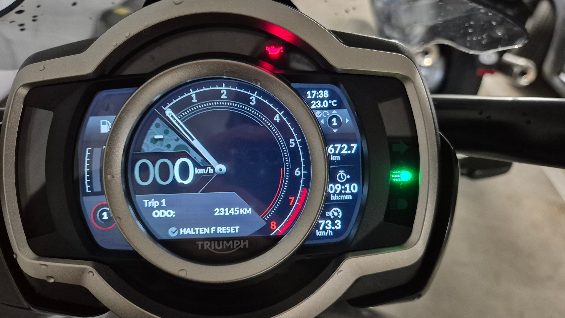 TRIUMPH Rocket 3 R-image-0