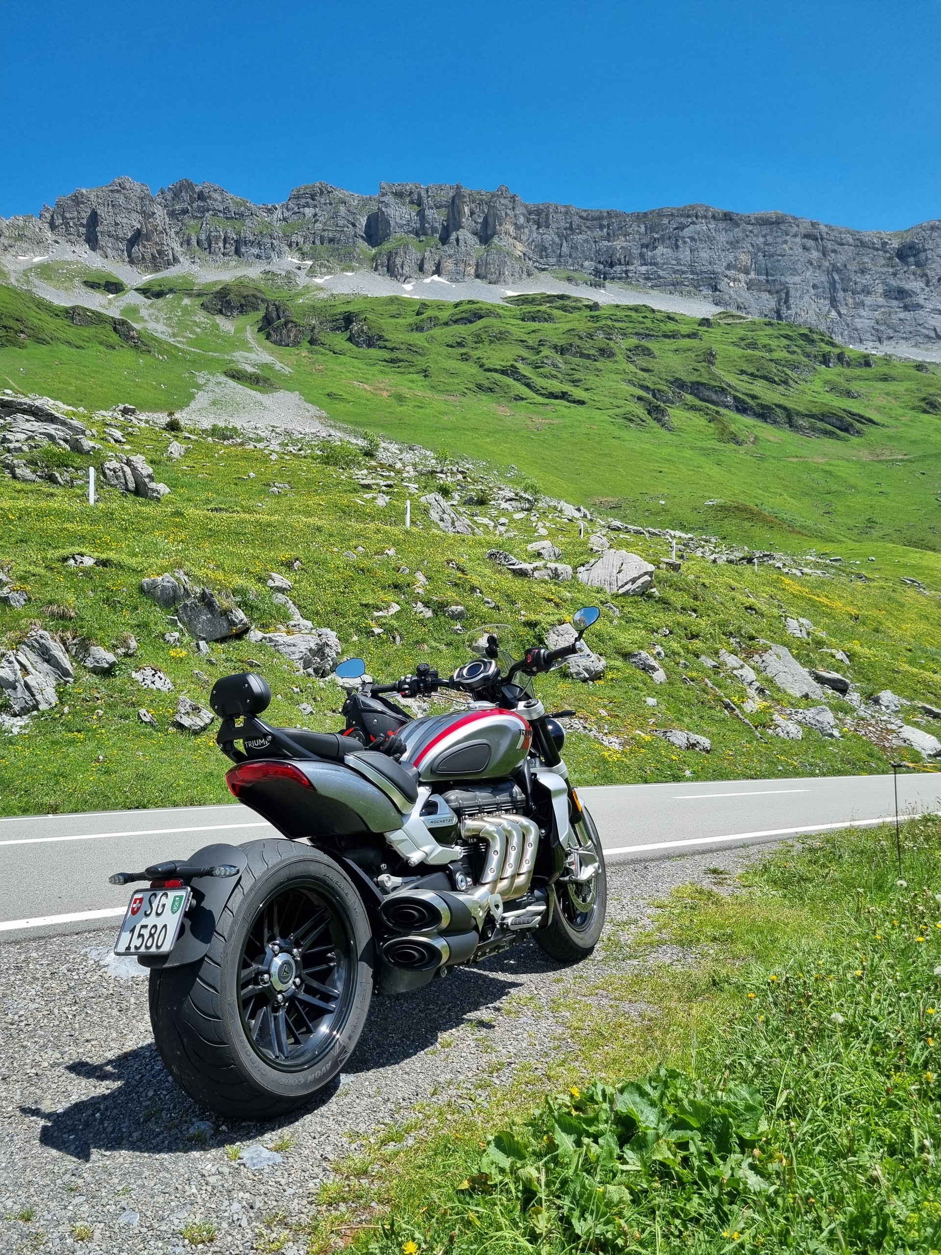 TRIUMPH Rocket 3 R-image-4