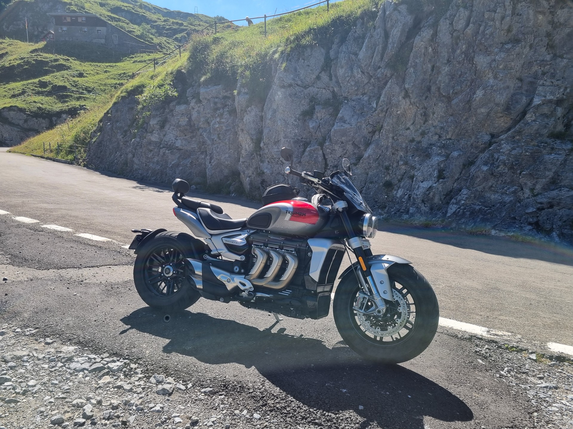 TRIUMPH Rocket 3 R-image-3