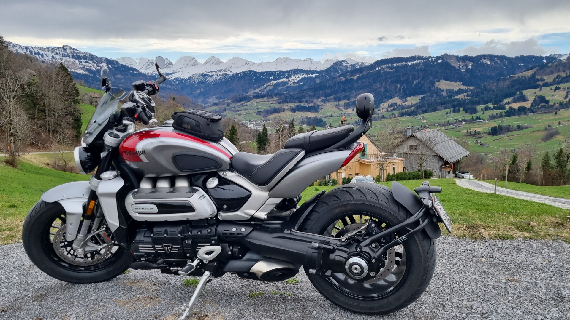 TRIUMPH Rocket 3 R-image-9