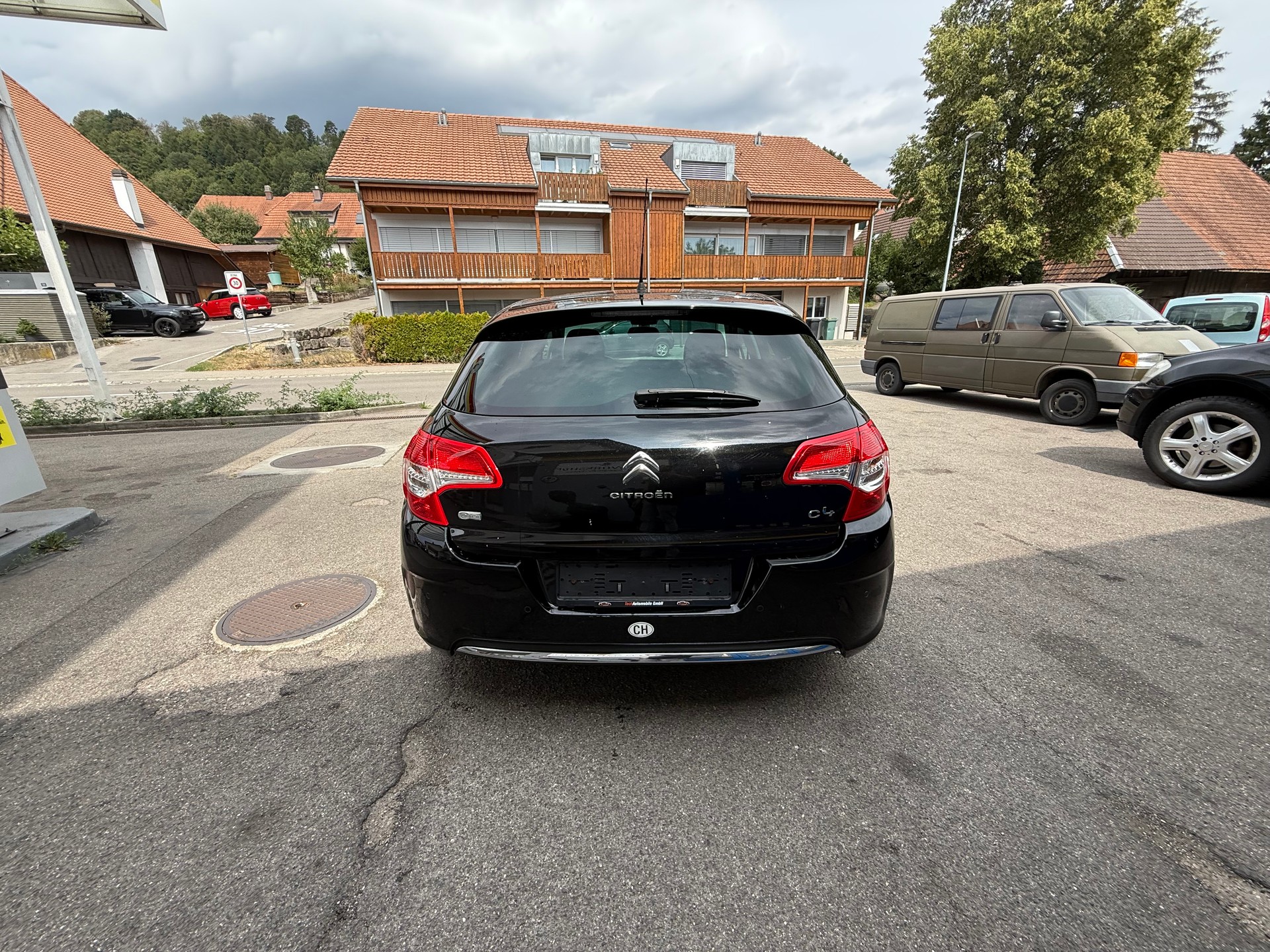CITROEN C4 Berline 1.6 e-HDi Edition EGS6-image-3