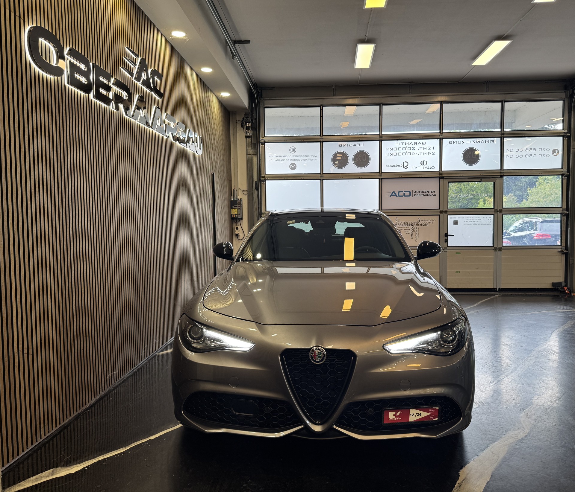 ALFA ROMEO Giulia 2.0 B-Tech Automatic-showroom-element-1
