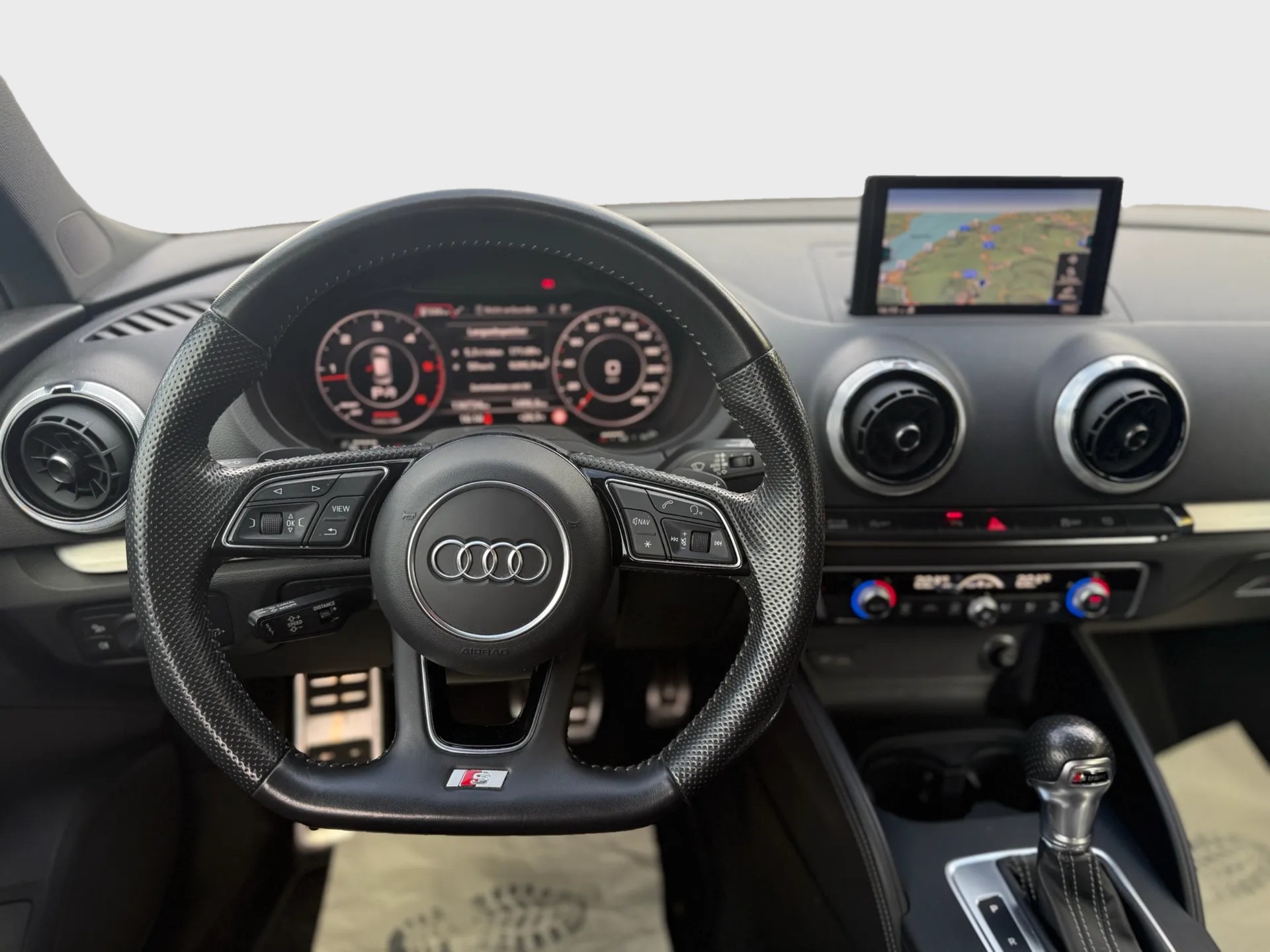 AUDI A3 Sportback 30 TDI S-line-image-9