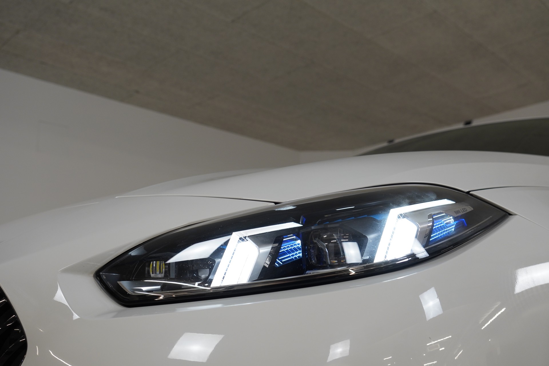 BMW 120d M Sport Steptronic-image-8