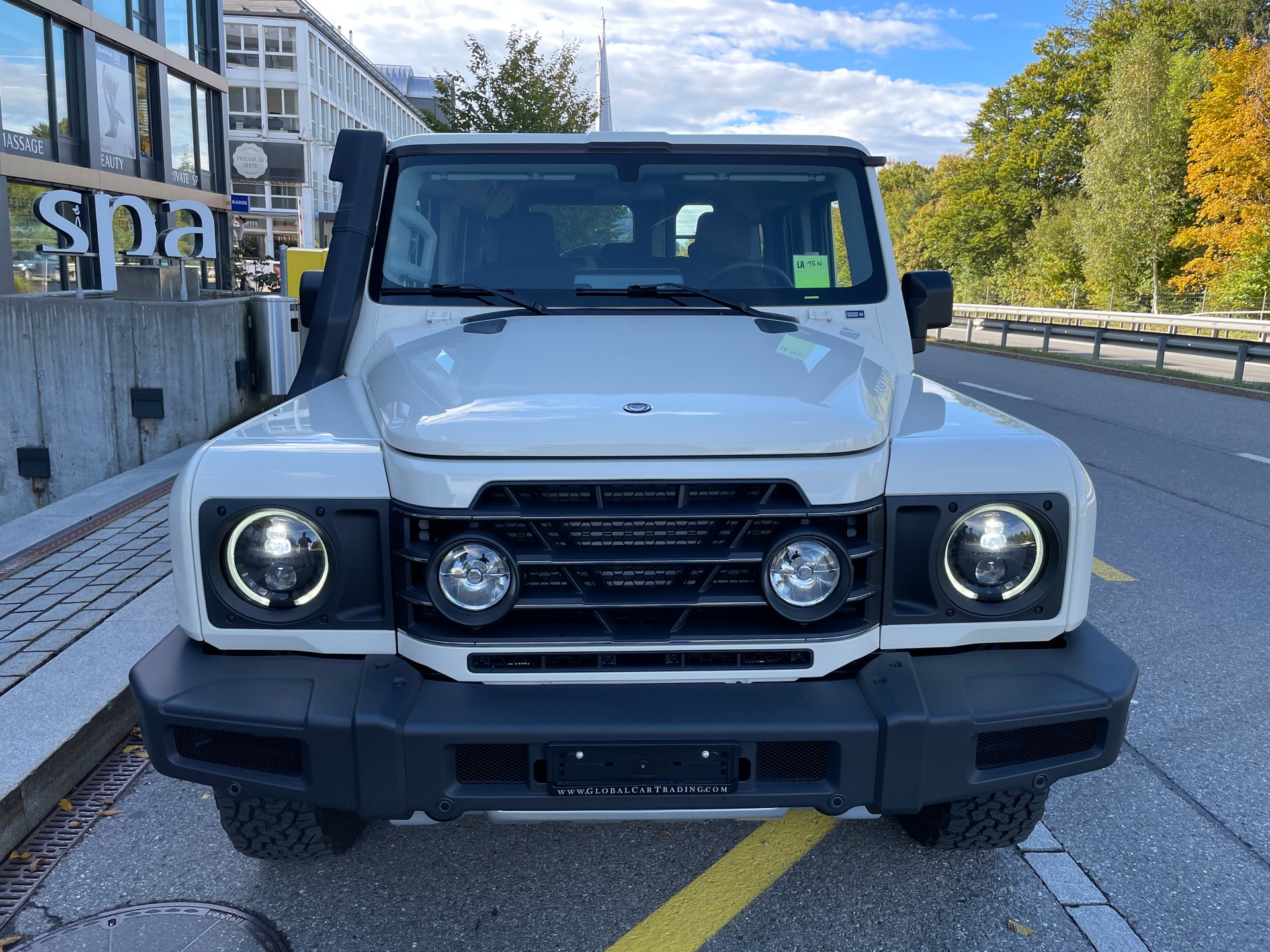 INEOS Grenadier 3.0D Trialmaster Edition-showroom-element-1
