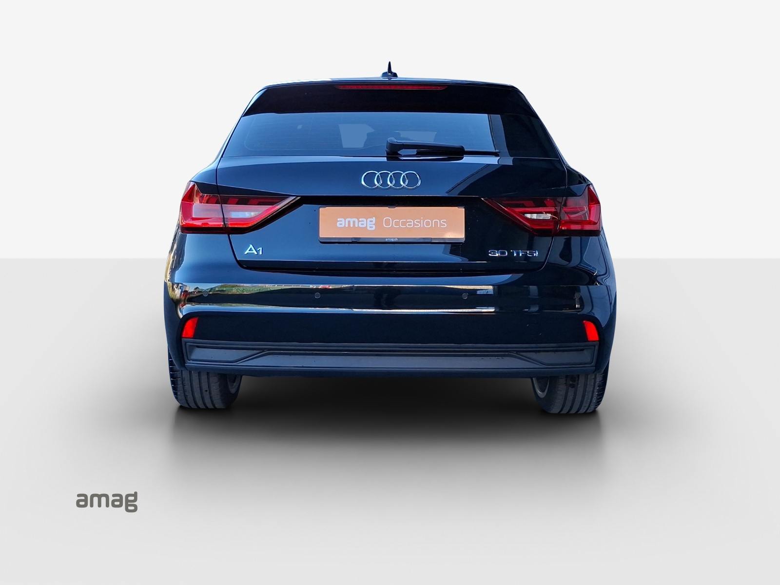 AUDI A1 Sportback 30 TFSI Attraction S-tronic-showroom-element-3