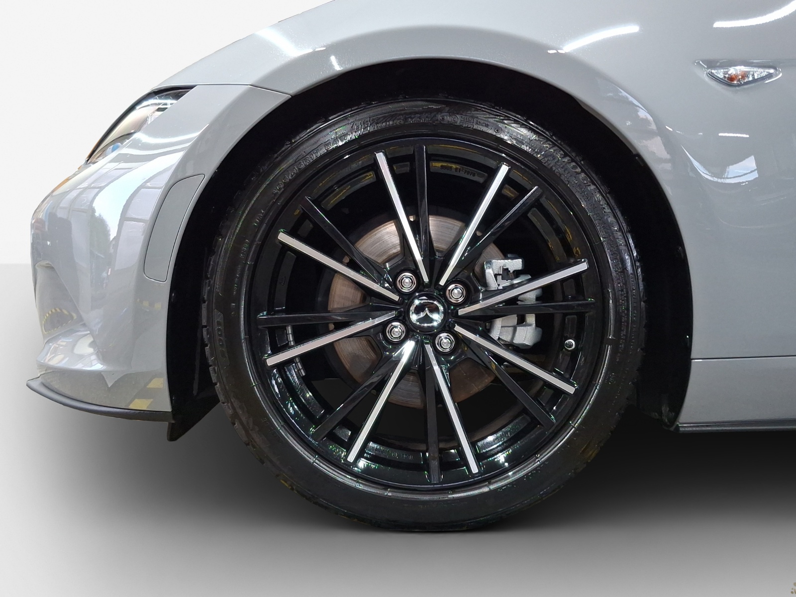 MAZDA MX-5 Skyactiv-G 184 Exclusive-line-image-14