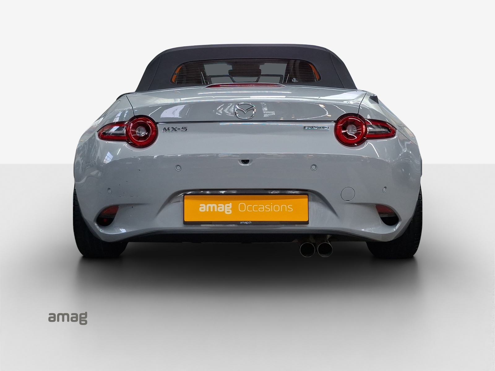 MAZDA MX-5 Skyactiv-G 184 Exclusive-line-showroom-element-3