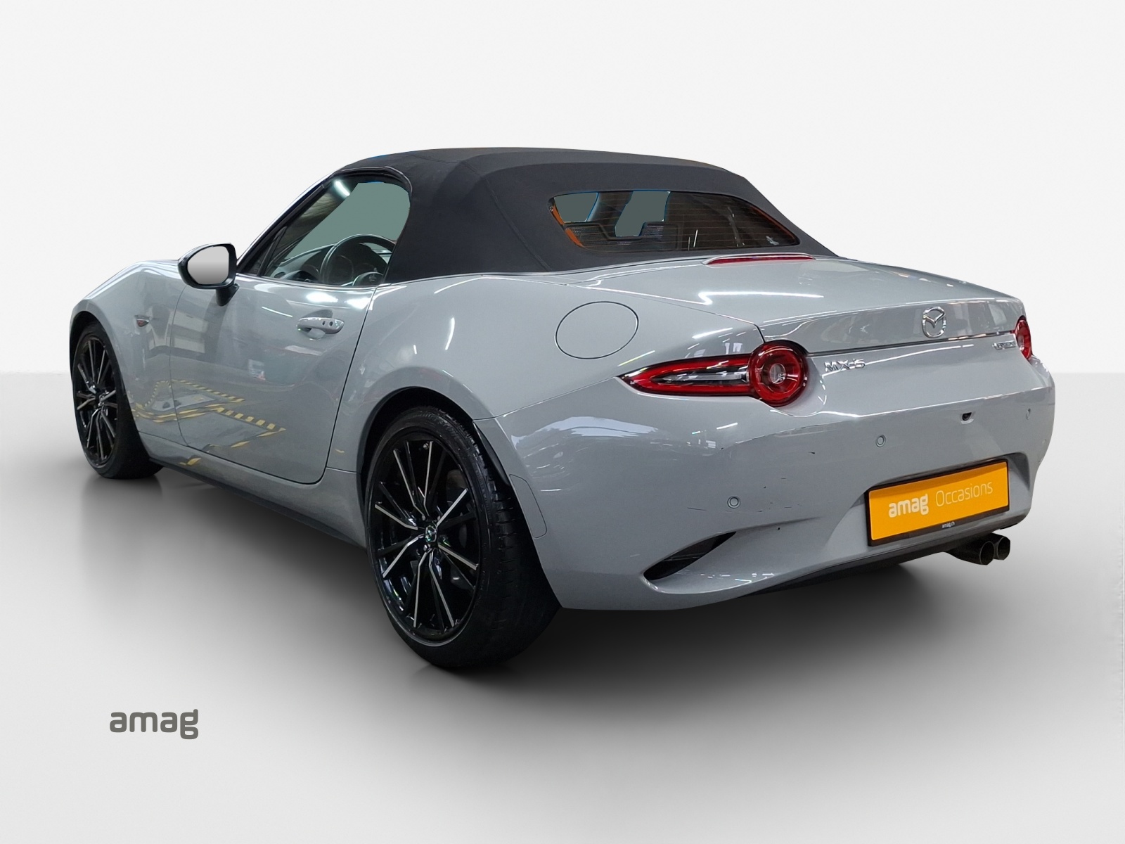 MAZDA MX-5 Skyactiv-G 184 Exclusive-line-showroom-element-2