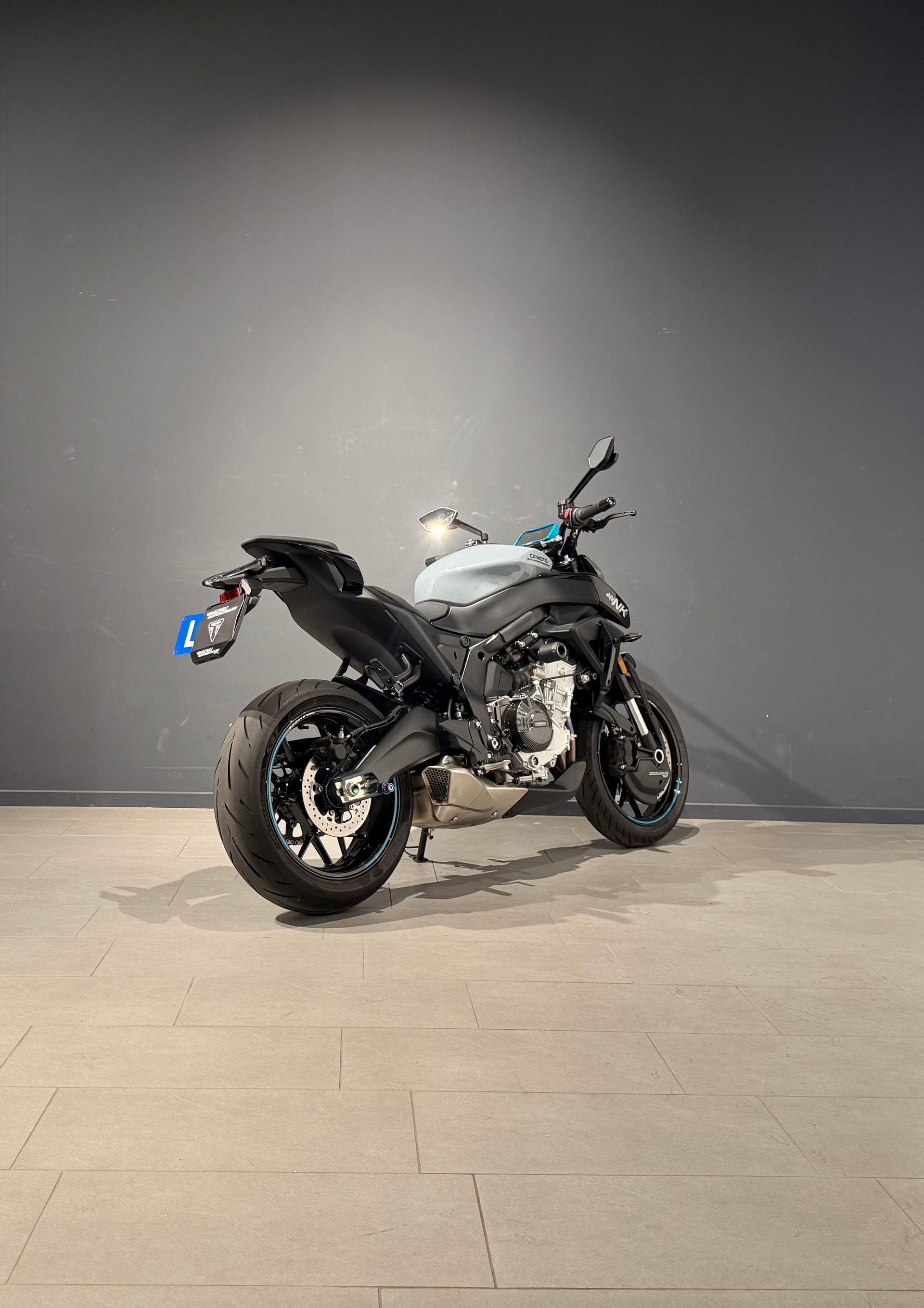 CF MOTO 675 NK 35kW-image-5