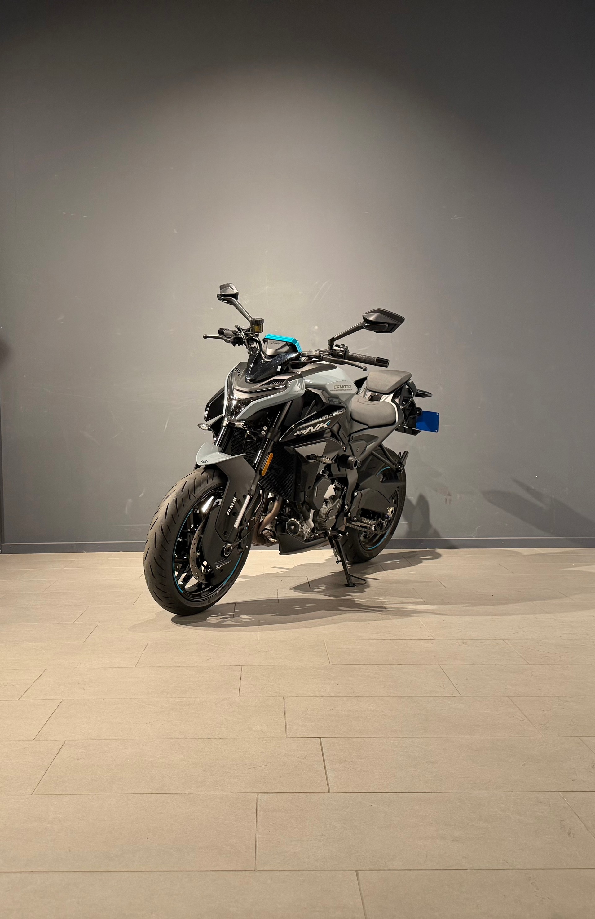 CF MOTO 675 NK 35kW-image-2