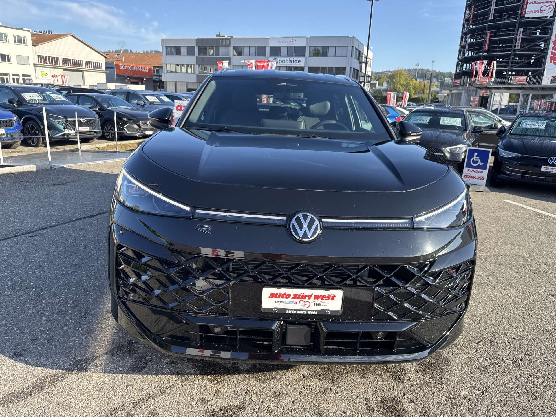 VW T-Roc 1.5 eTSi mHEV R-Line DSG-Automat-image-13