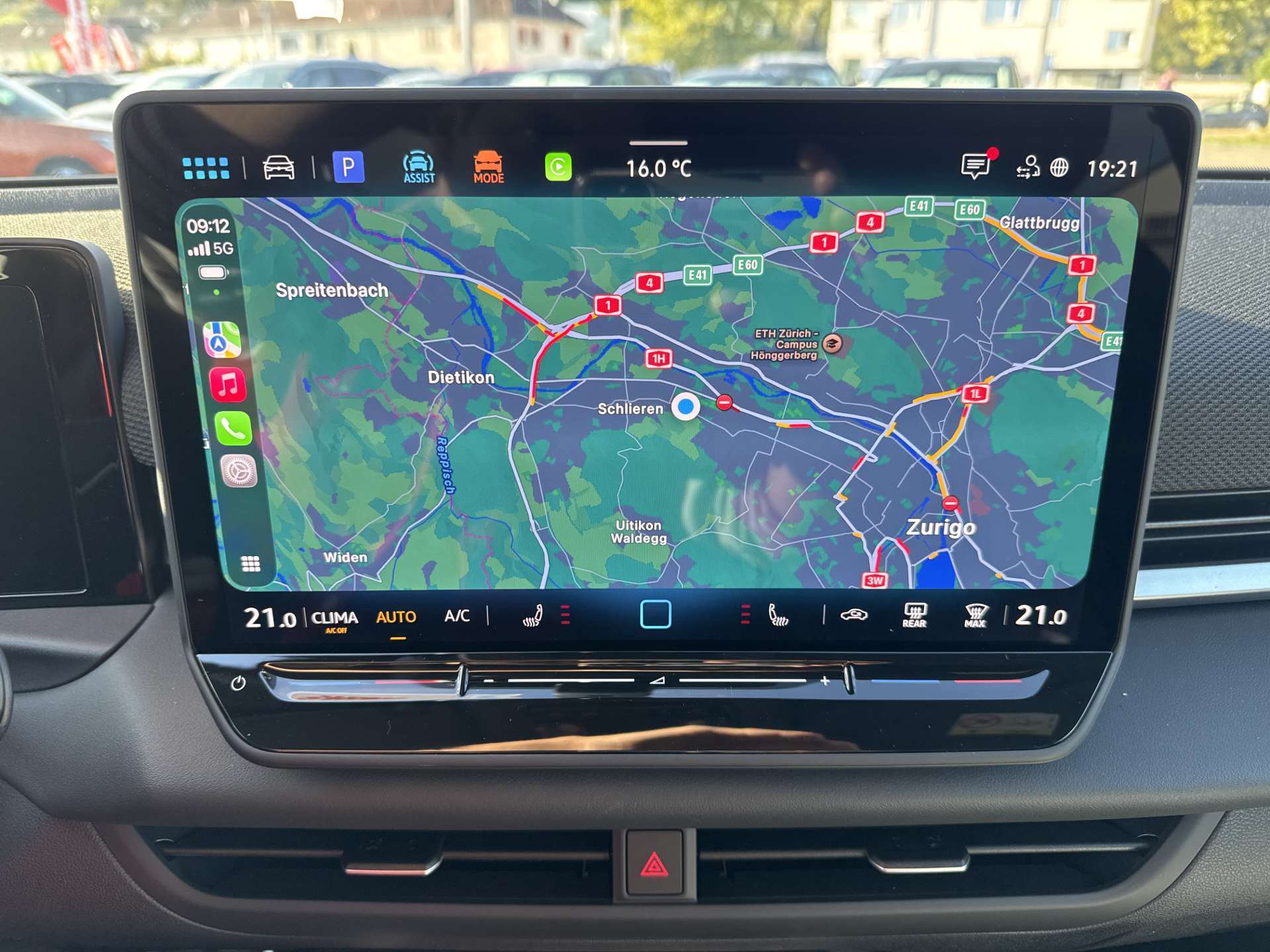 VW T-Roc 1.5 eTSi mHEV R-Line DSG-Automat-showroom-element-1