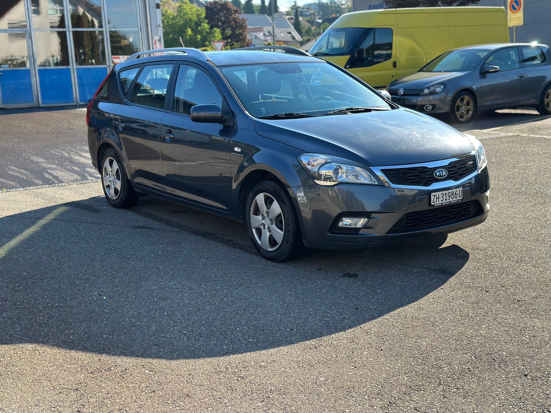 KIA Cee'd Sporty Wagon 1.4 16V _seven-image-3