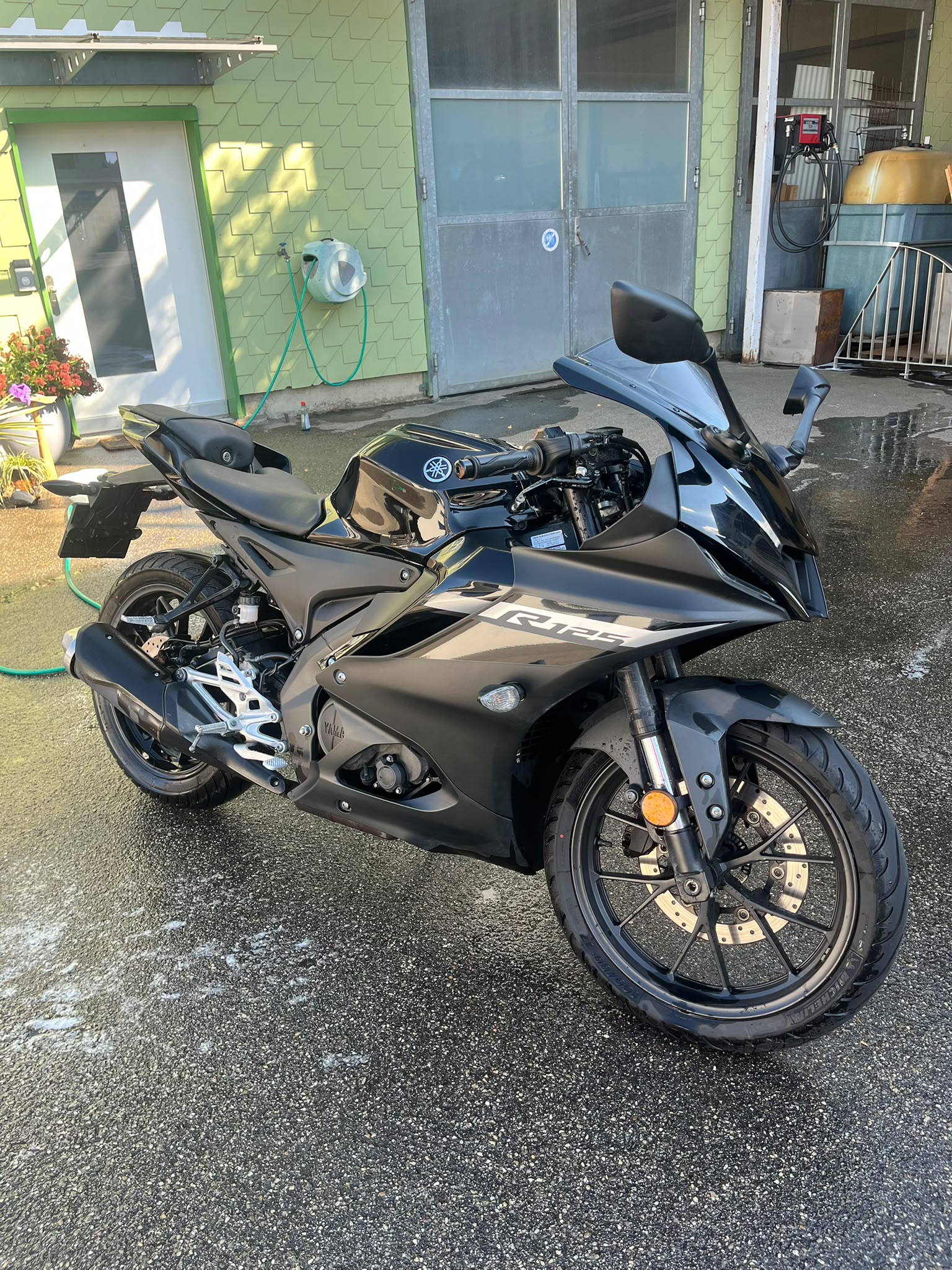 YAMAHA YZF-R 125 ABS-image-3