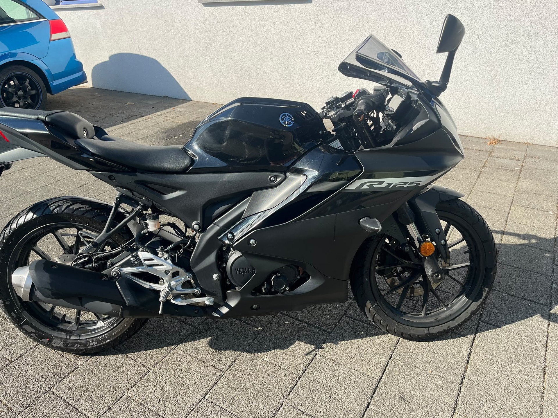 YAMAHA YZF-R 125 ABS-image-10