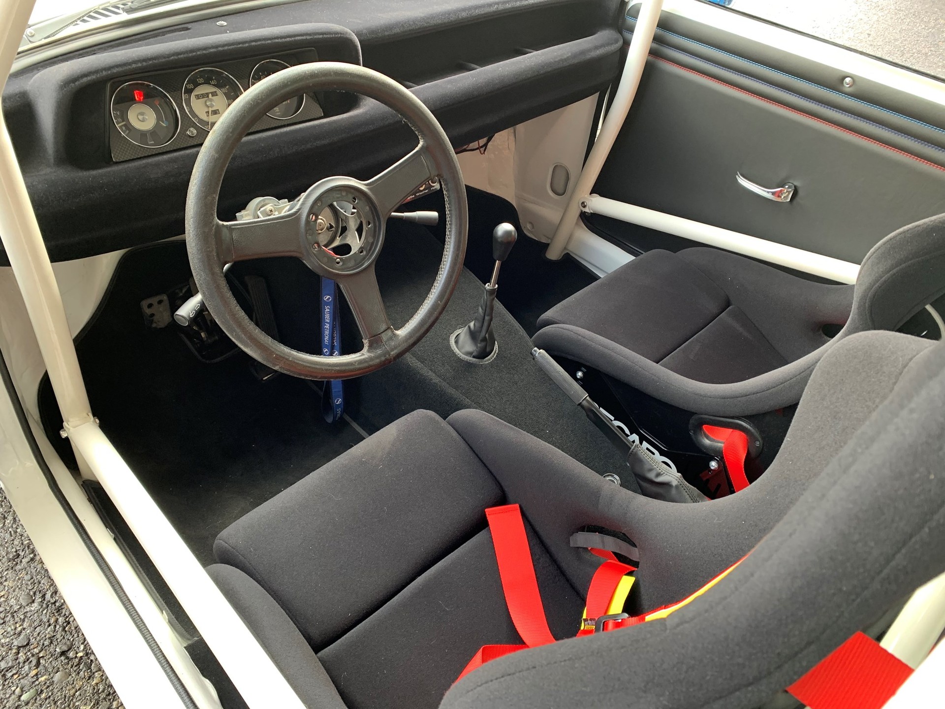 BMW 2002 ti-image-8