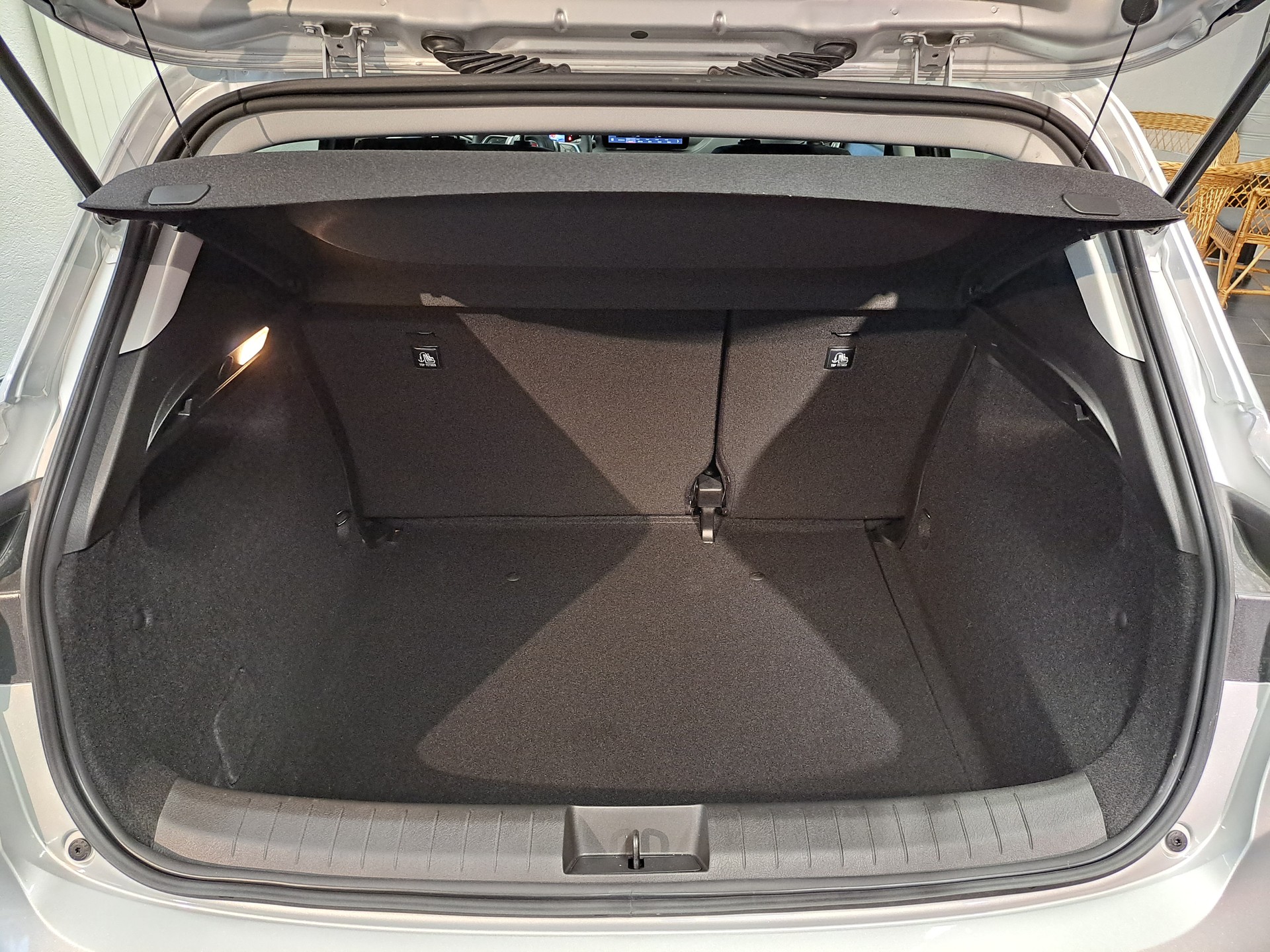 FIAT Tipo Hybrid 1.5 Cross-image-5