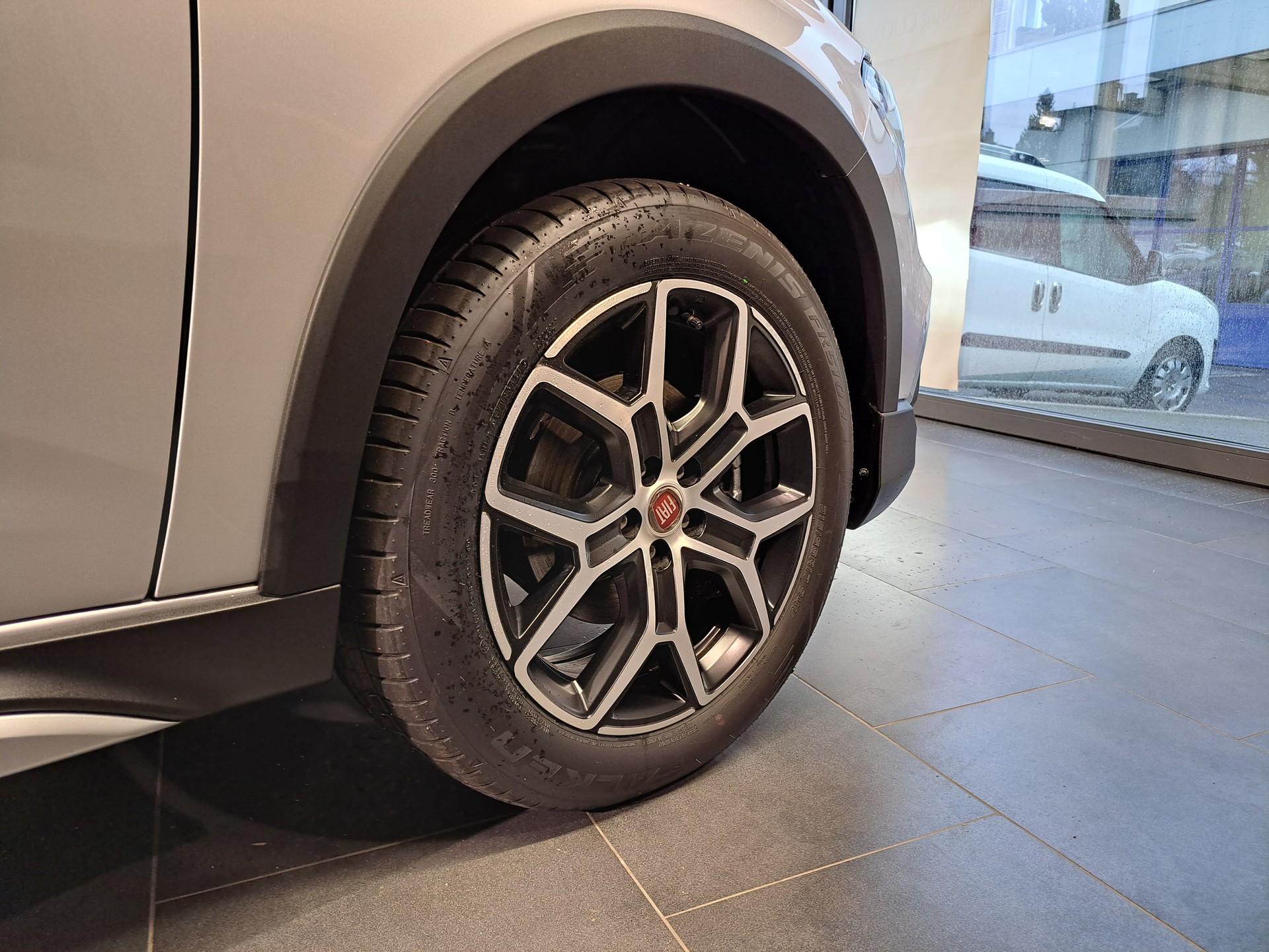 FIAT Tipo Hybrid 1.5 Cross-image-16