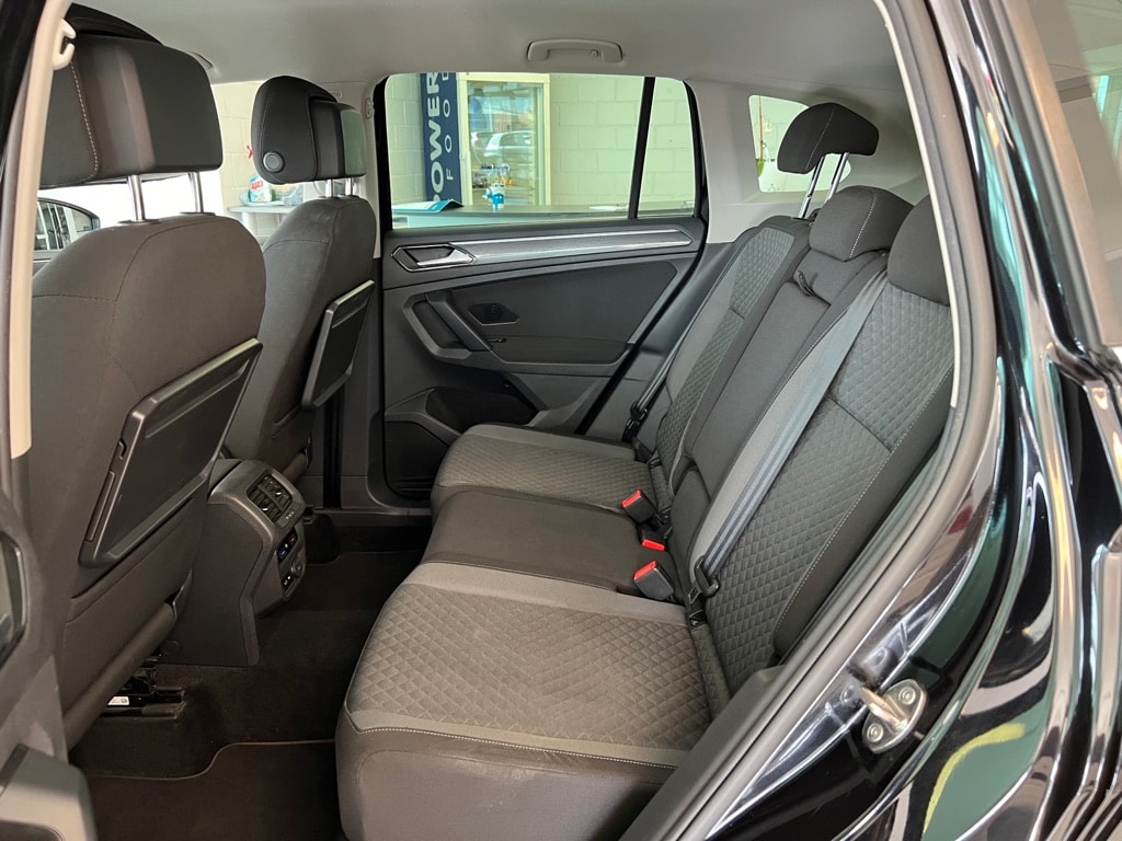 VW Tiguan 2.0 TDI SCR Comfortline 4Motion DSG-image-8