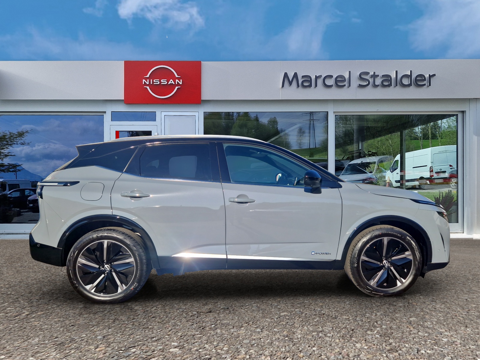 NISSAN Qashqai 1.5 VC-T e-Power Tekna-image-5