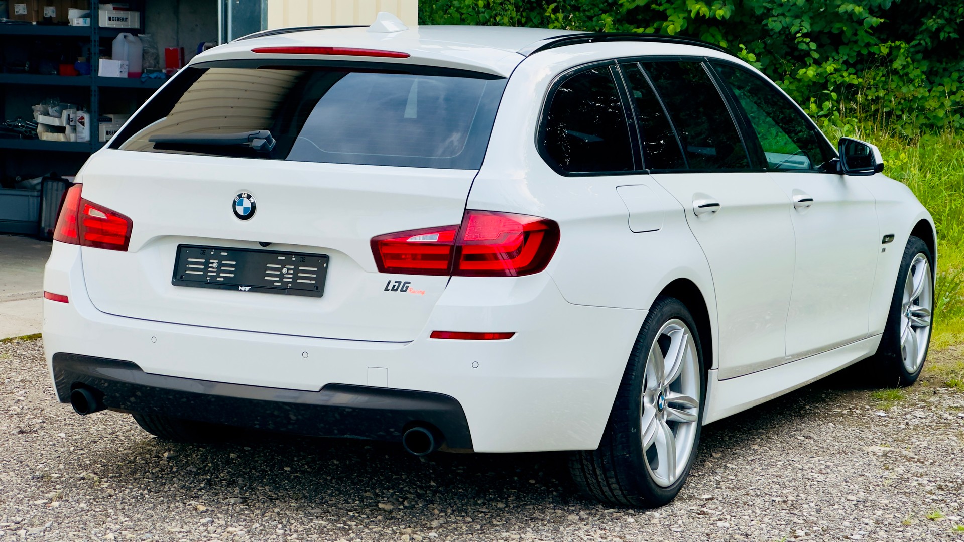 BMW 535i xDrive Touring Steptronic-image-2