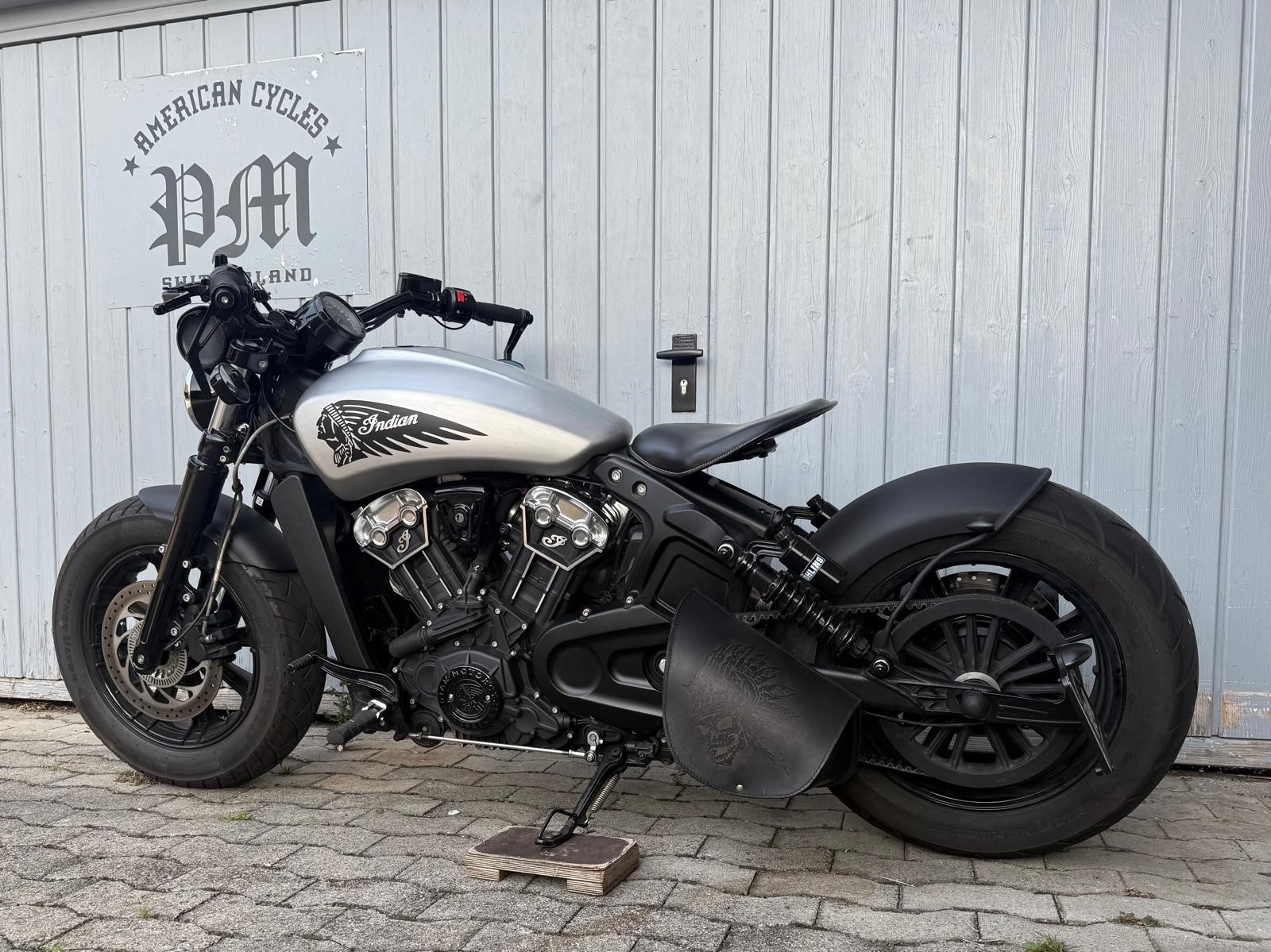 INDIAN Scout Bobber ABS-image-7