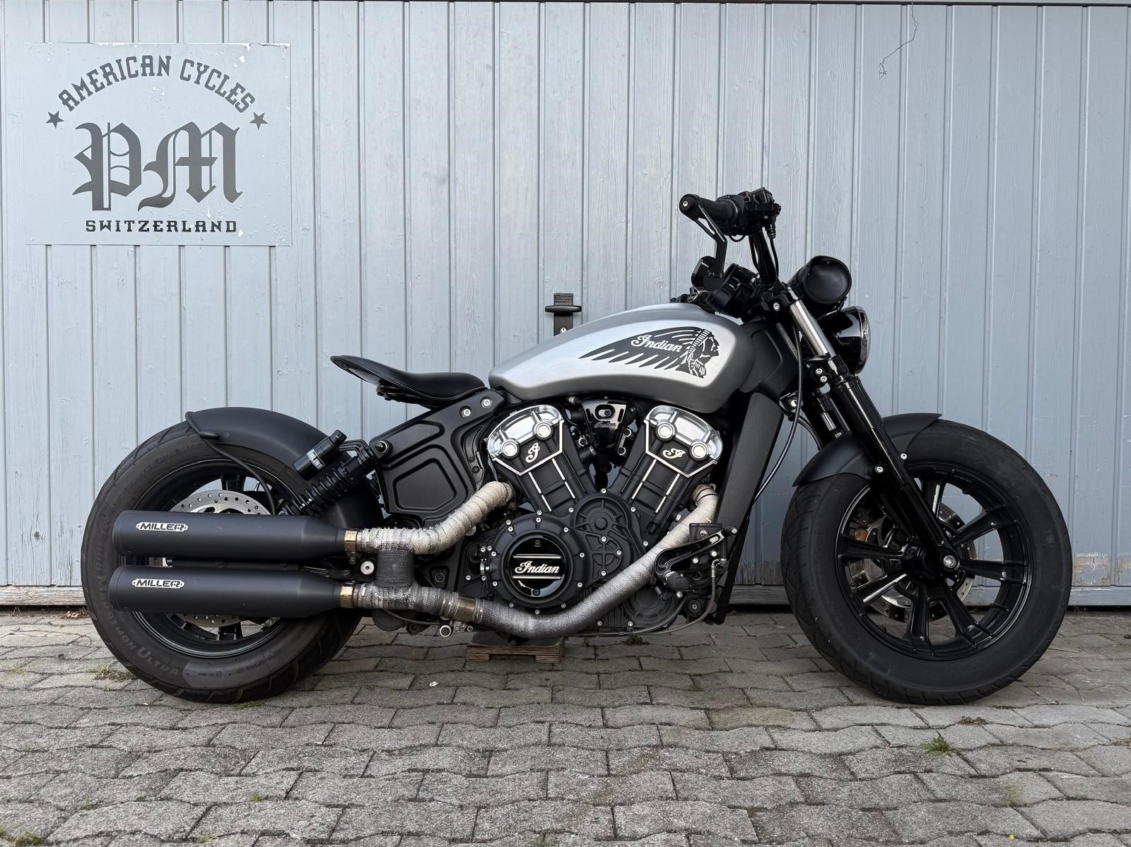 INDIAN Scout Bobber ABS