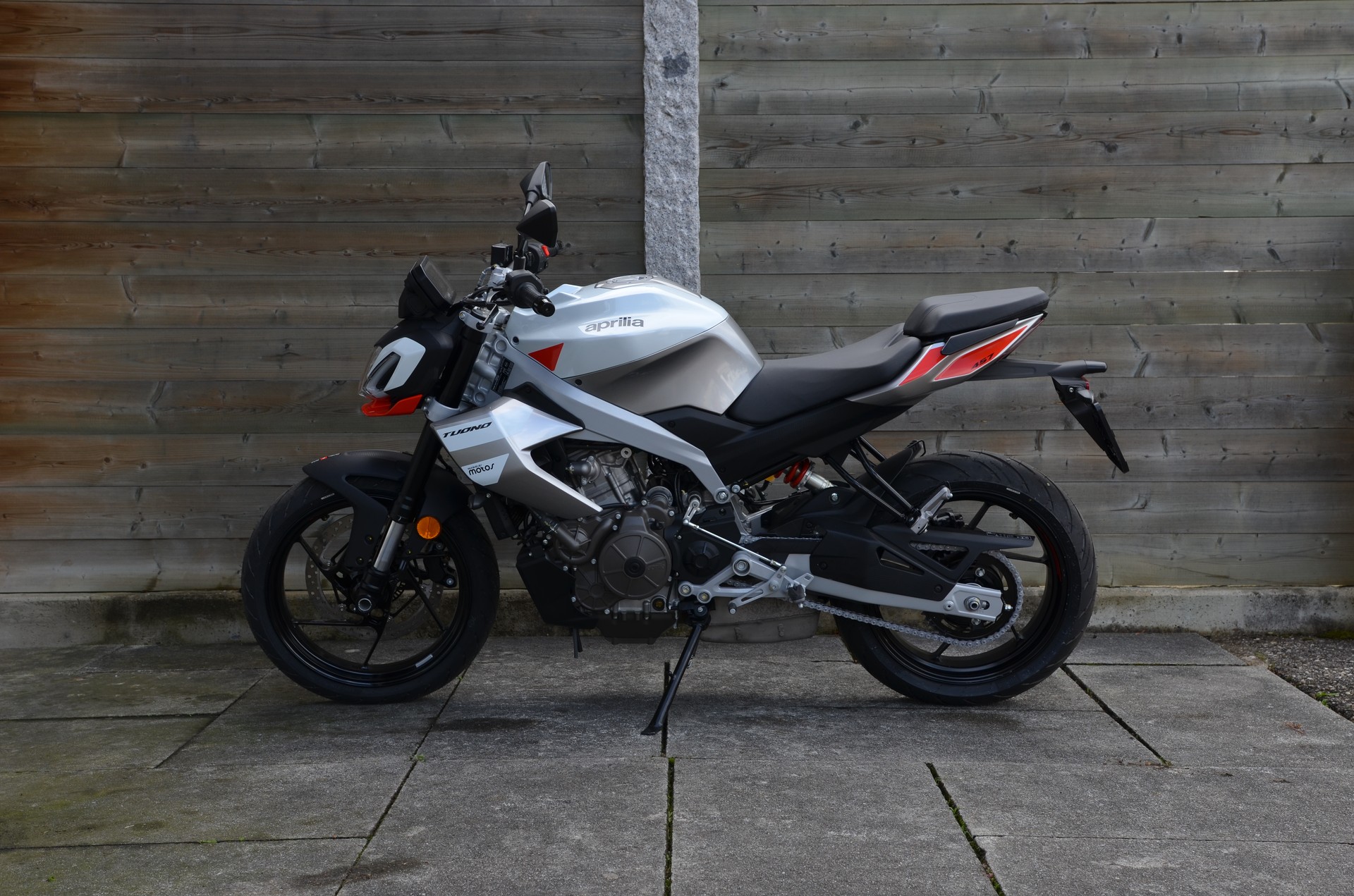 APRILIA Tuono 457 (35kW) E5+-image-3