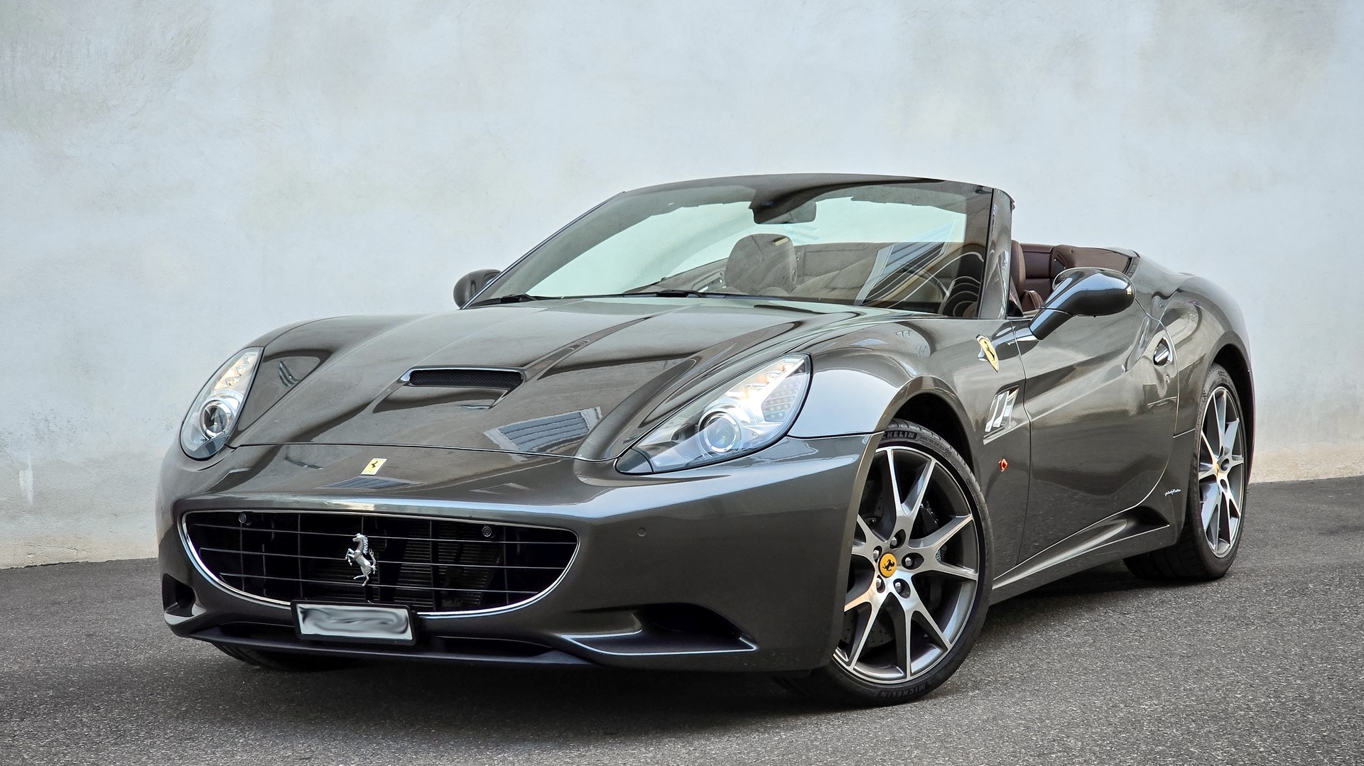 FERRARI California 4.3 V8-image-1