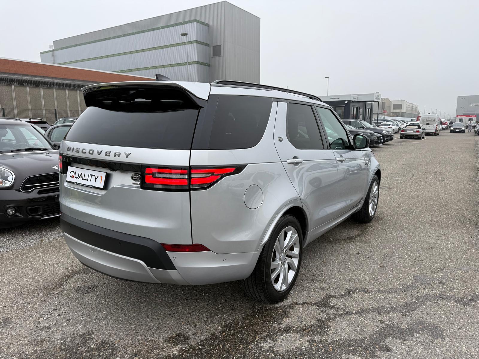LAND ROVER Discovery 2.0 Si4 HSE Luxury-showroom-element-3