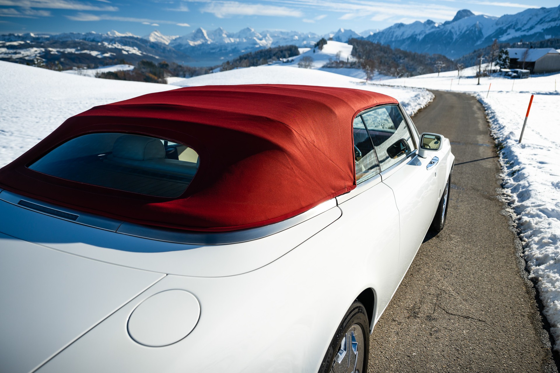 ROLLS-ROYCE Phantom Drophead-image-13