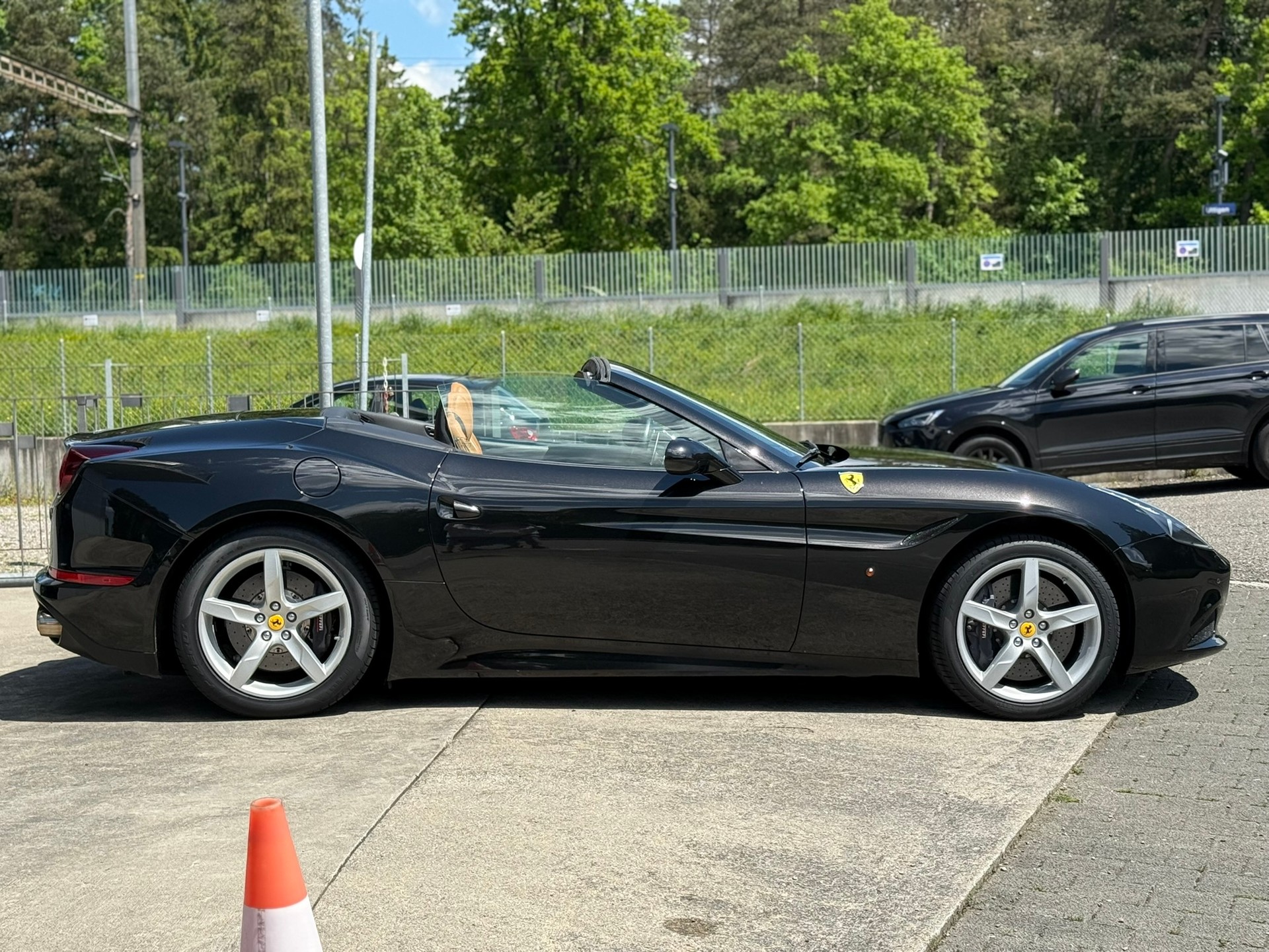 FERRARI California 3.9 V8 T-image-3