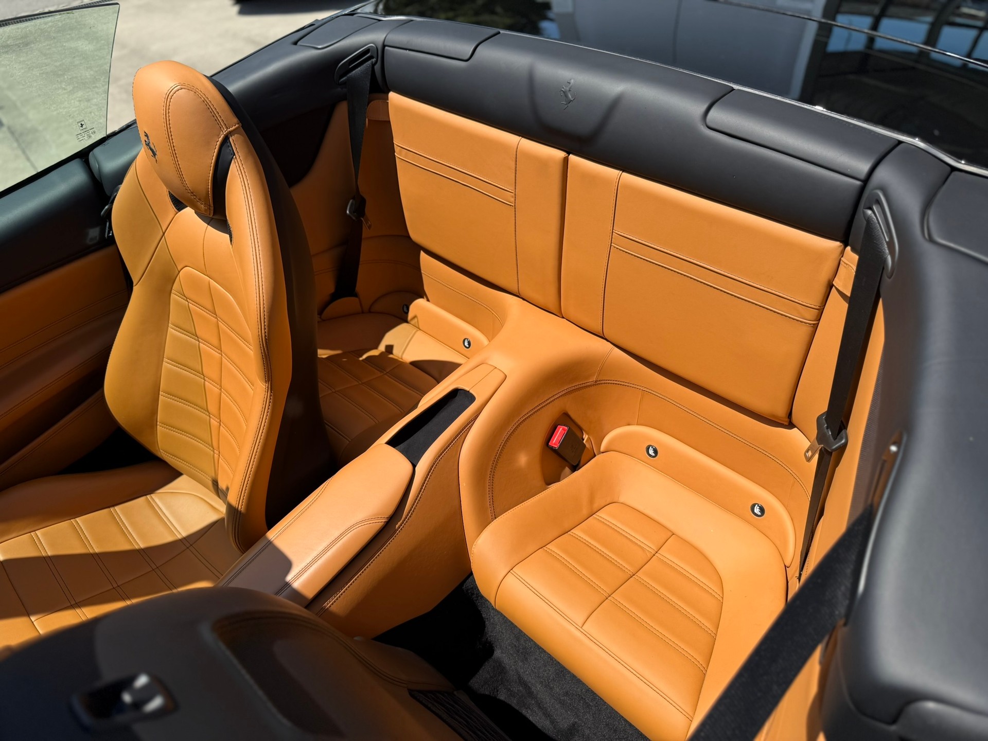 FERRARI California 3.9 V8 T-image-14