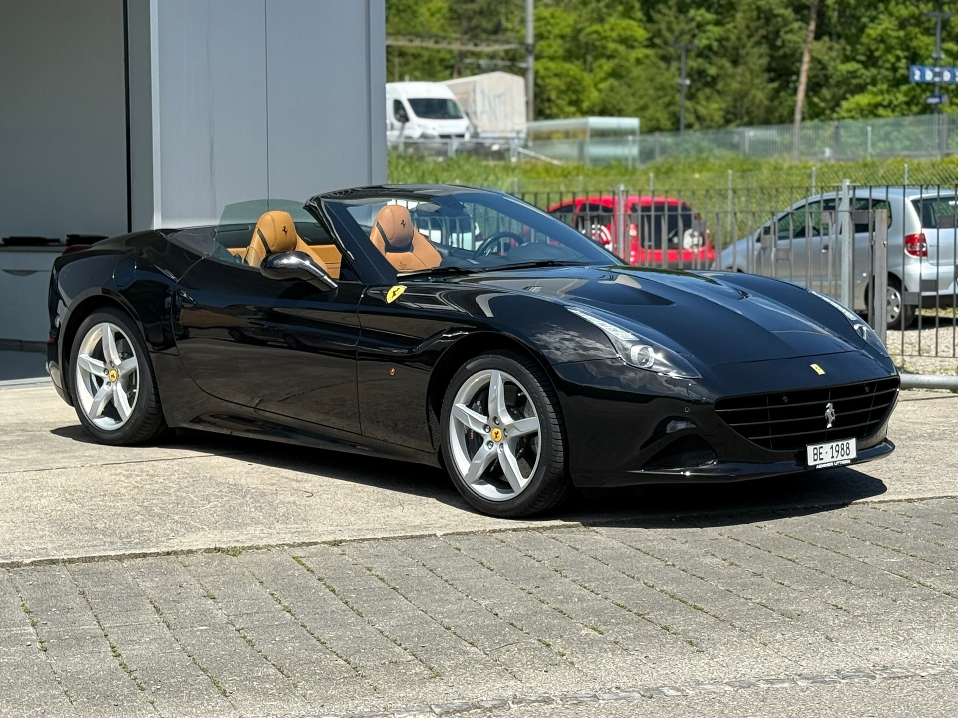 FERRARI California 3.9 V8 T-image-2