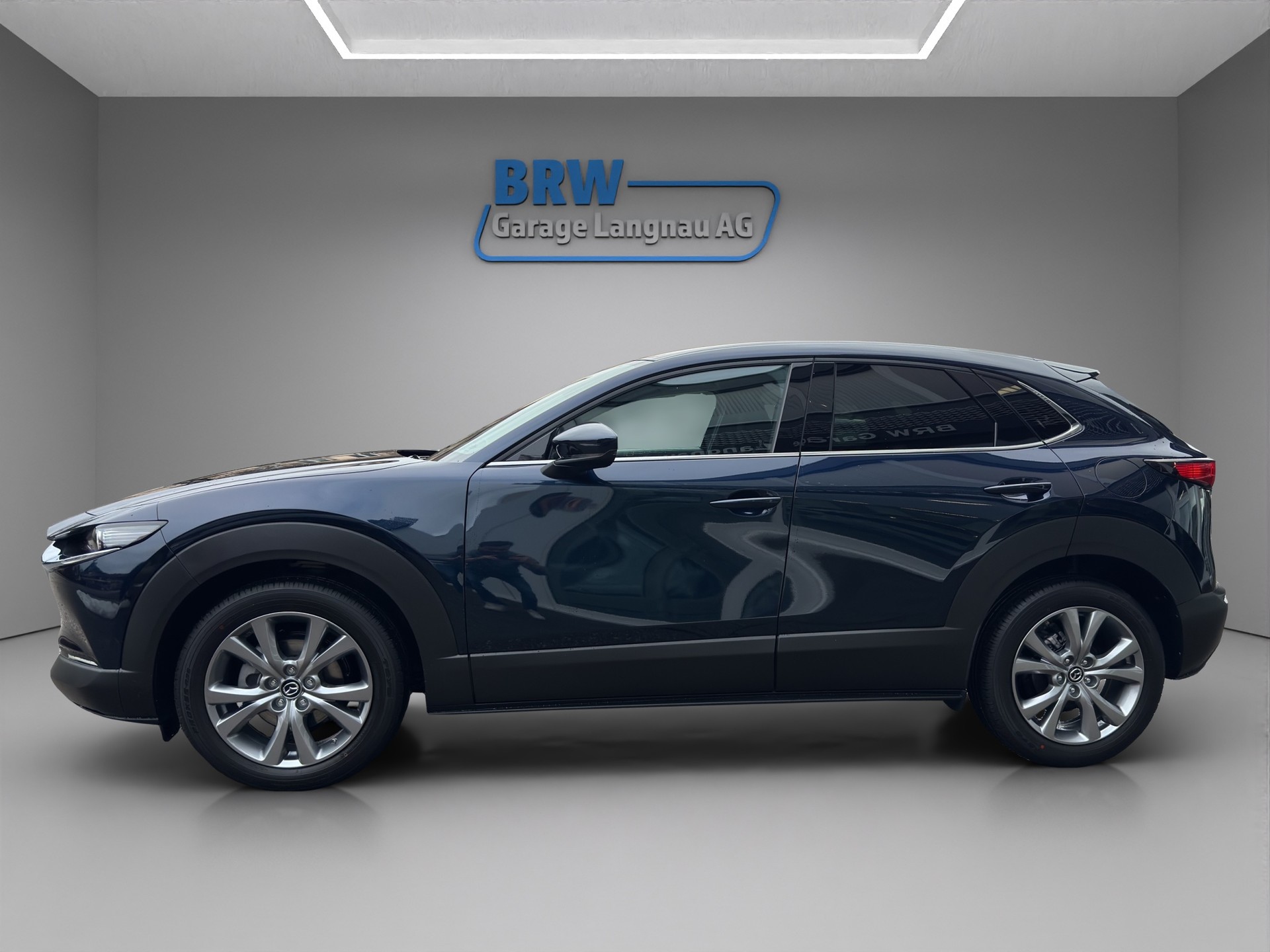 MAZDA CX-30 SKYACTIV-G 140 M Hybrid Exclusive Line FWD AT-showroom-element-1