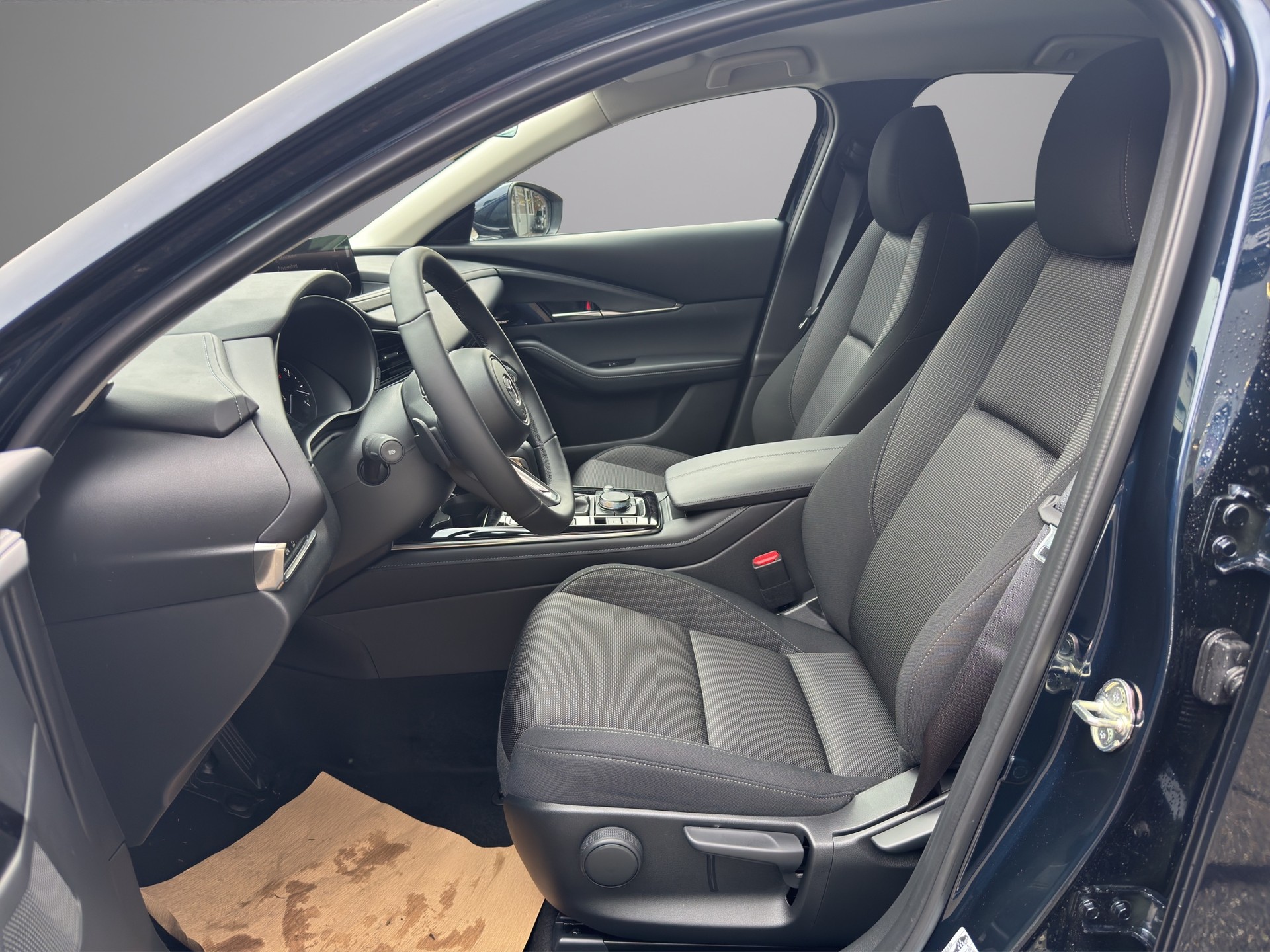 MAZDA CX-30 SKYACTIV-G 140 M Hybrid Exclusive Line FWD AT-image-8