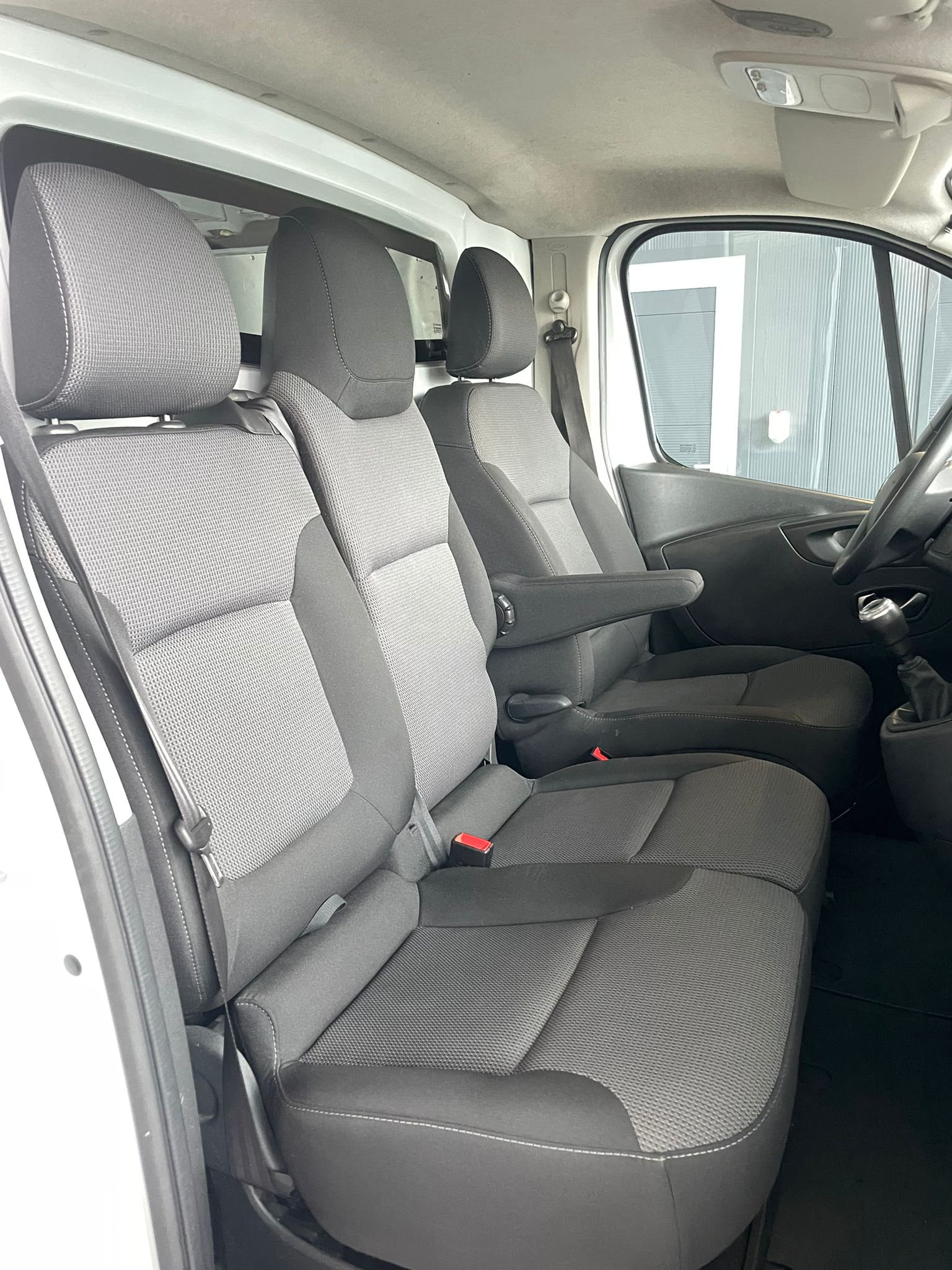 RENAULT Trafic Kaw. 3.0 t L1 H1 2.0 dCi 120 Business-image-7