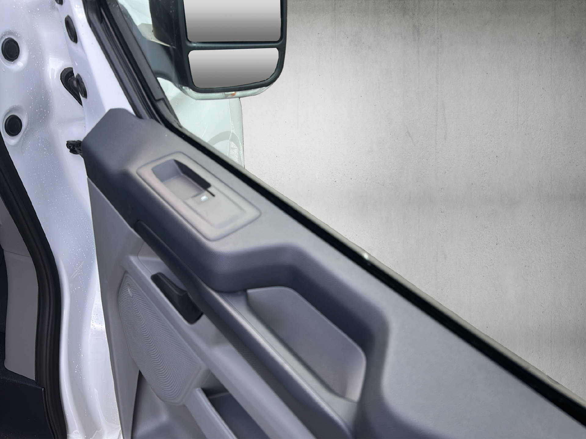 FORD Transit Custom Van 280 L1 2.0 EcoBlue 136 Trend-image-17