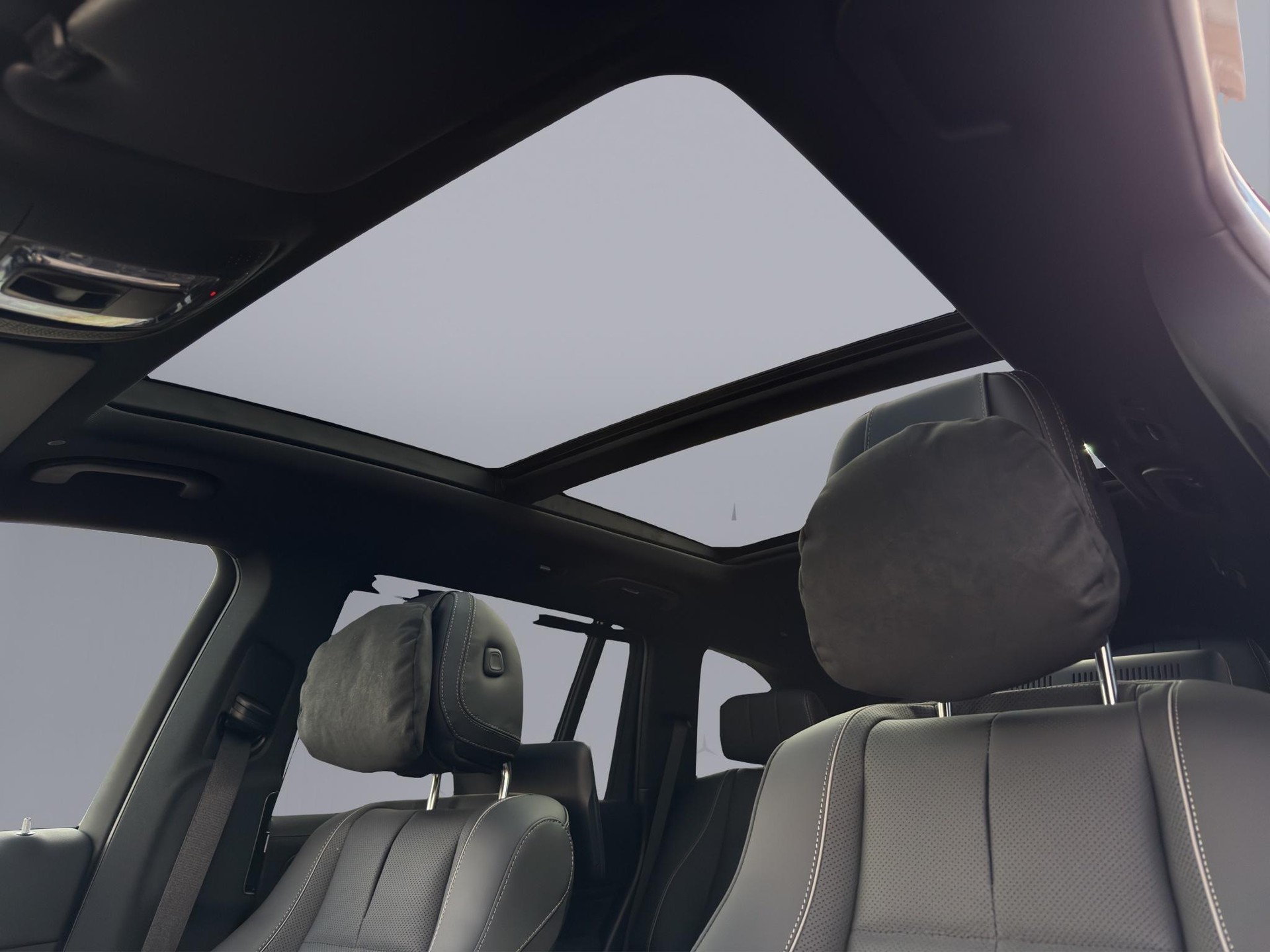 MERCEDES-BENZ GLS 450 d AMG Line 4matic-image-15