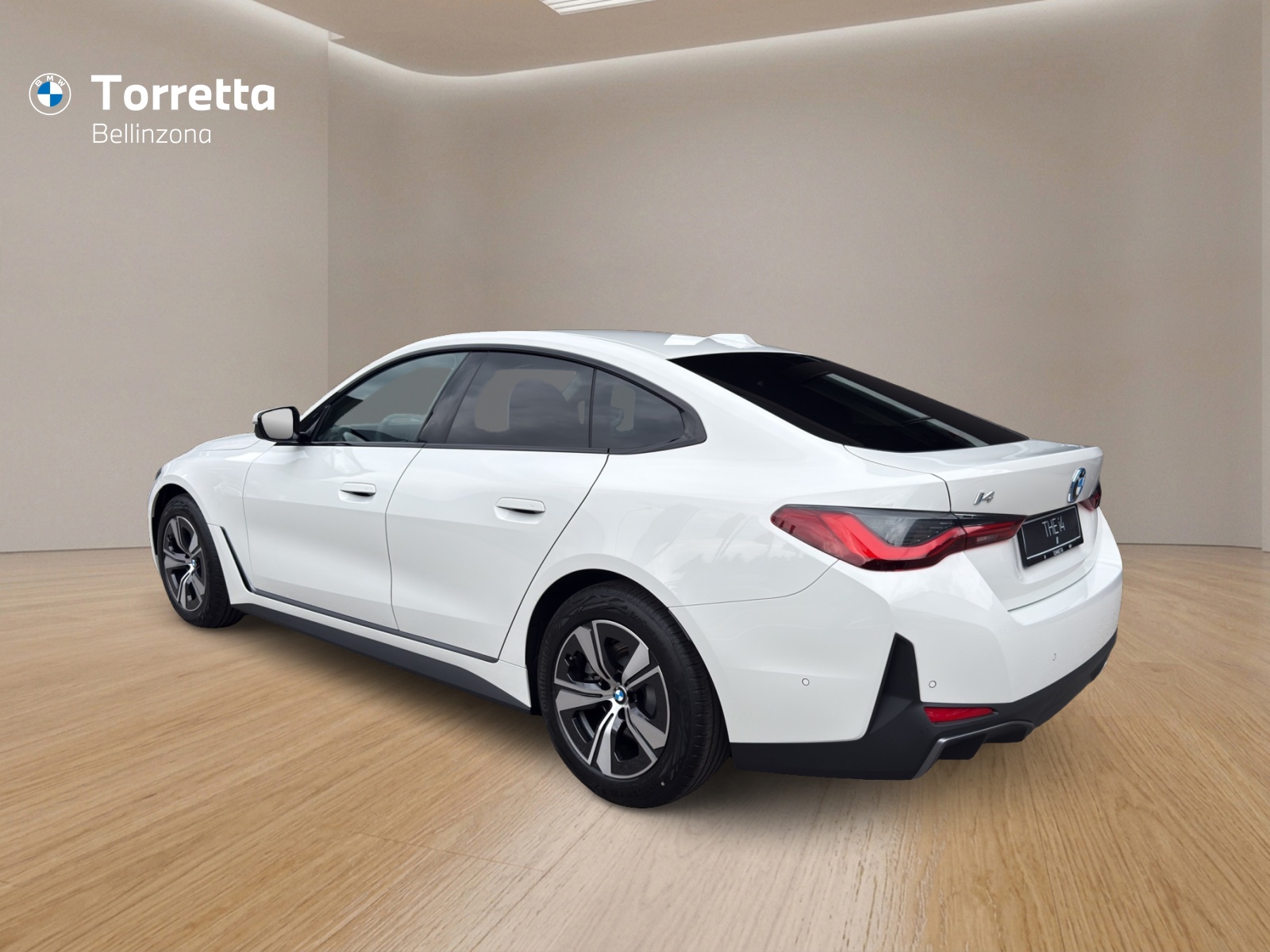 BMW i4 eDrive 40-showroom-element-2