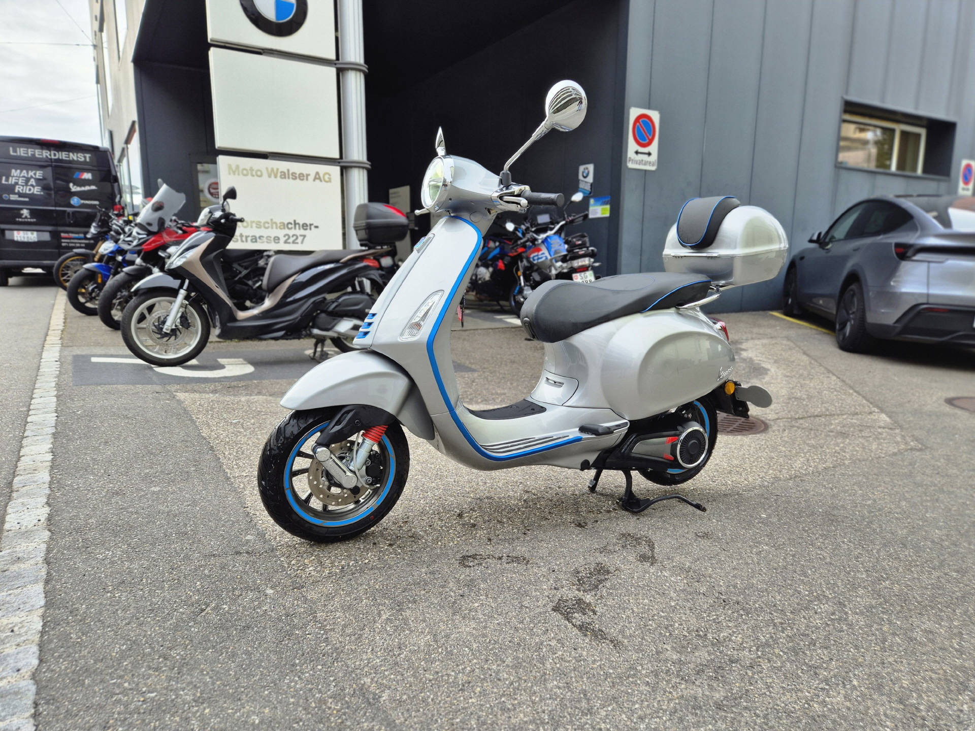 PIAGGIO Vespa Elettrica 70-image-1
