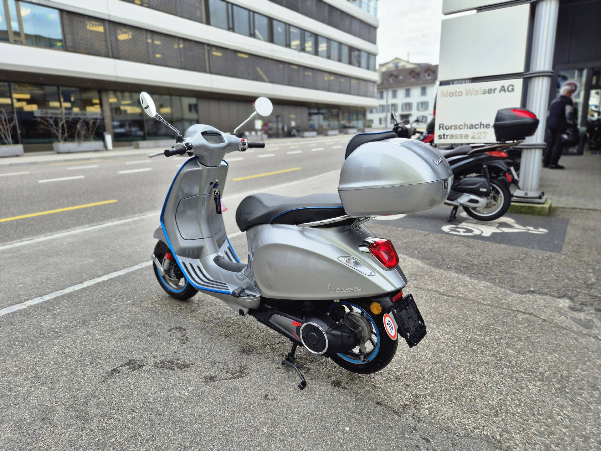 PIAGGIO Vespa Elettrica 70-image-5