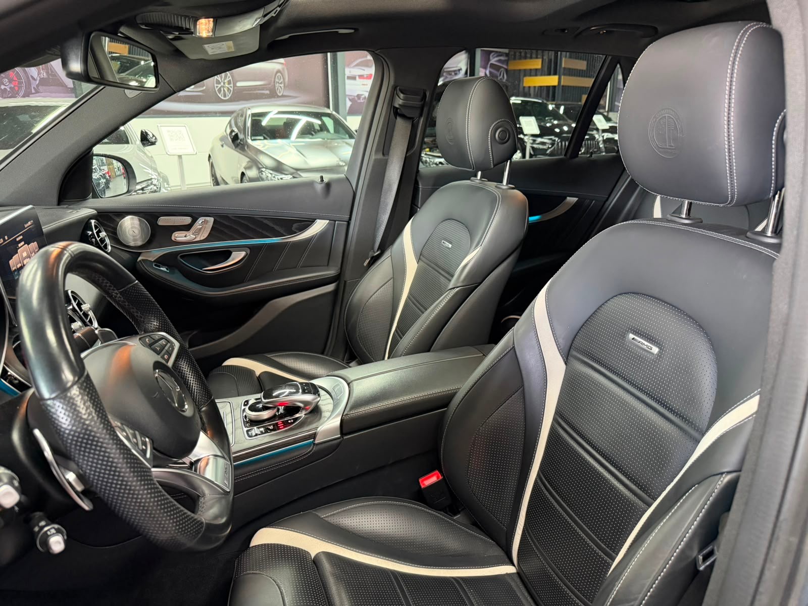 MERCEDES-BENZ MERCEDES-BENZ GLC 63 AMG Gray Limited All Black 510PS Performance 4Matic 9G-Tronic-image-8